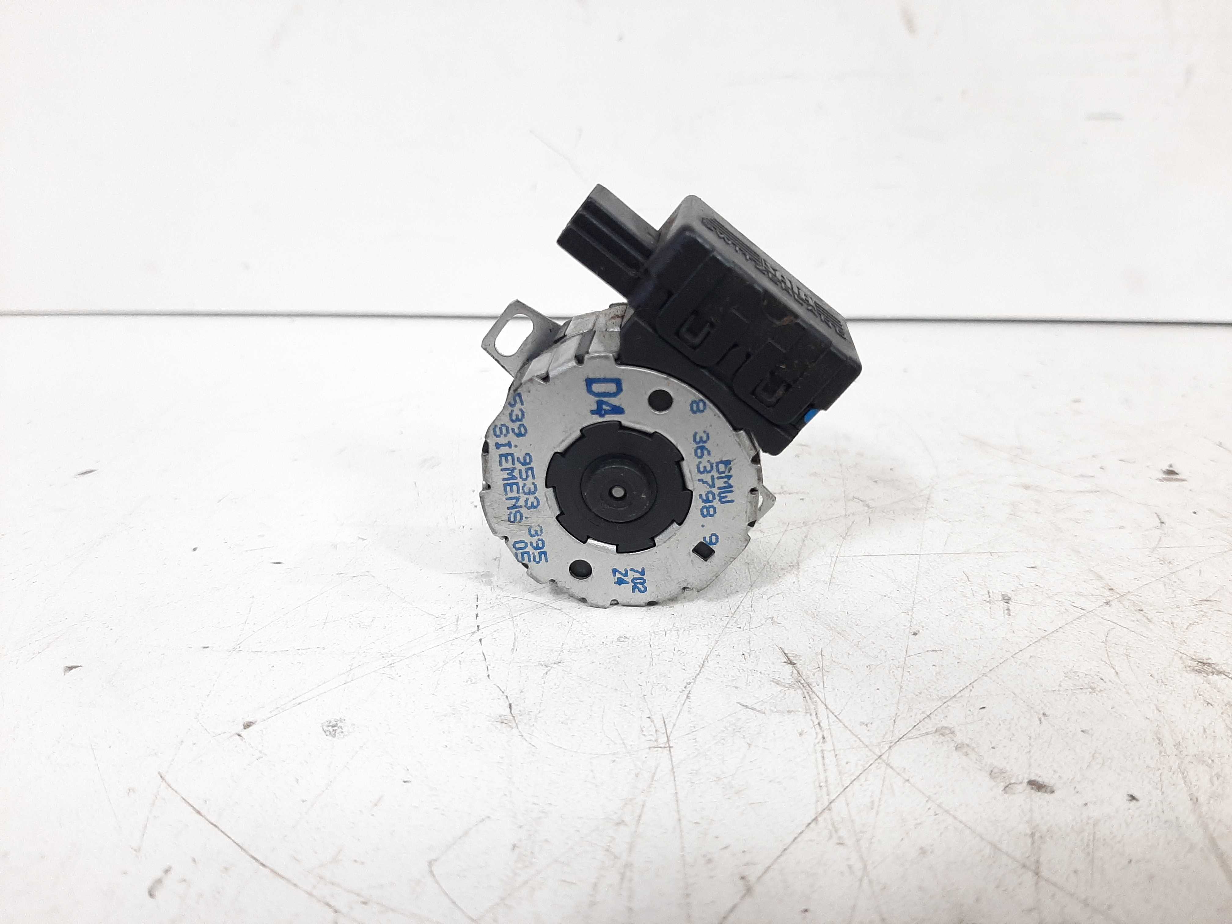 Atuador Caixa De Ar Bmw 528i 540i E39 Cod: 83637989 1