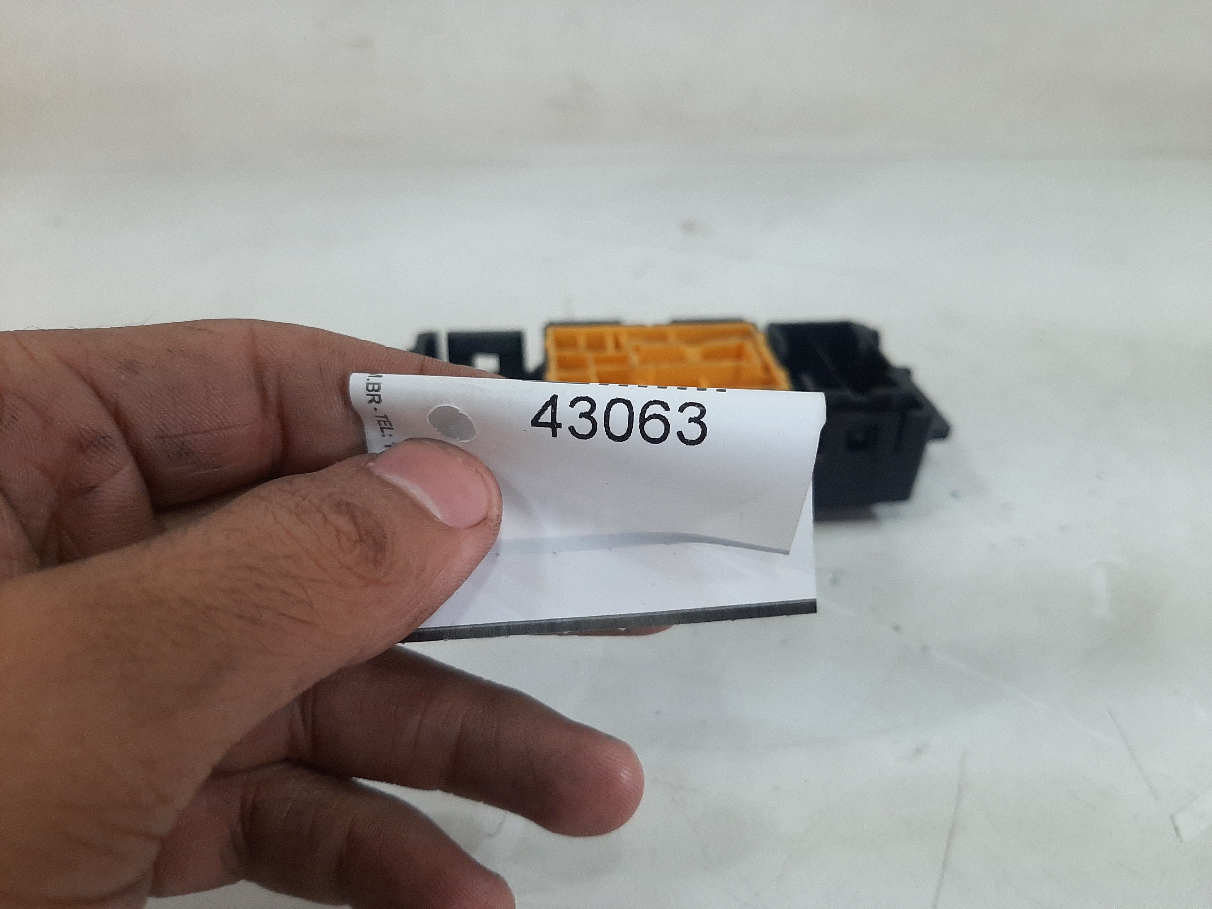Botão Comando Retrovisor Elétrico Nissan Versa 2011 A 2016 4