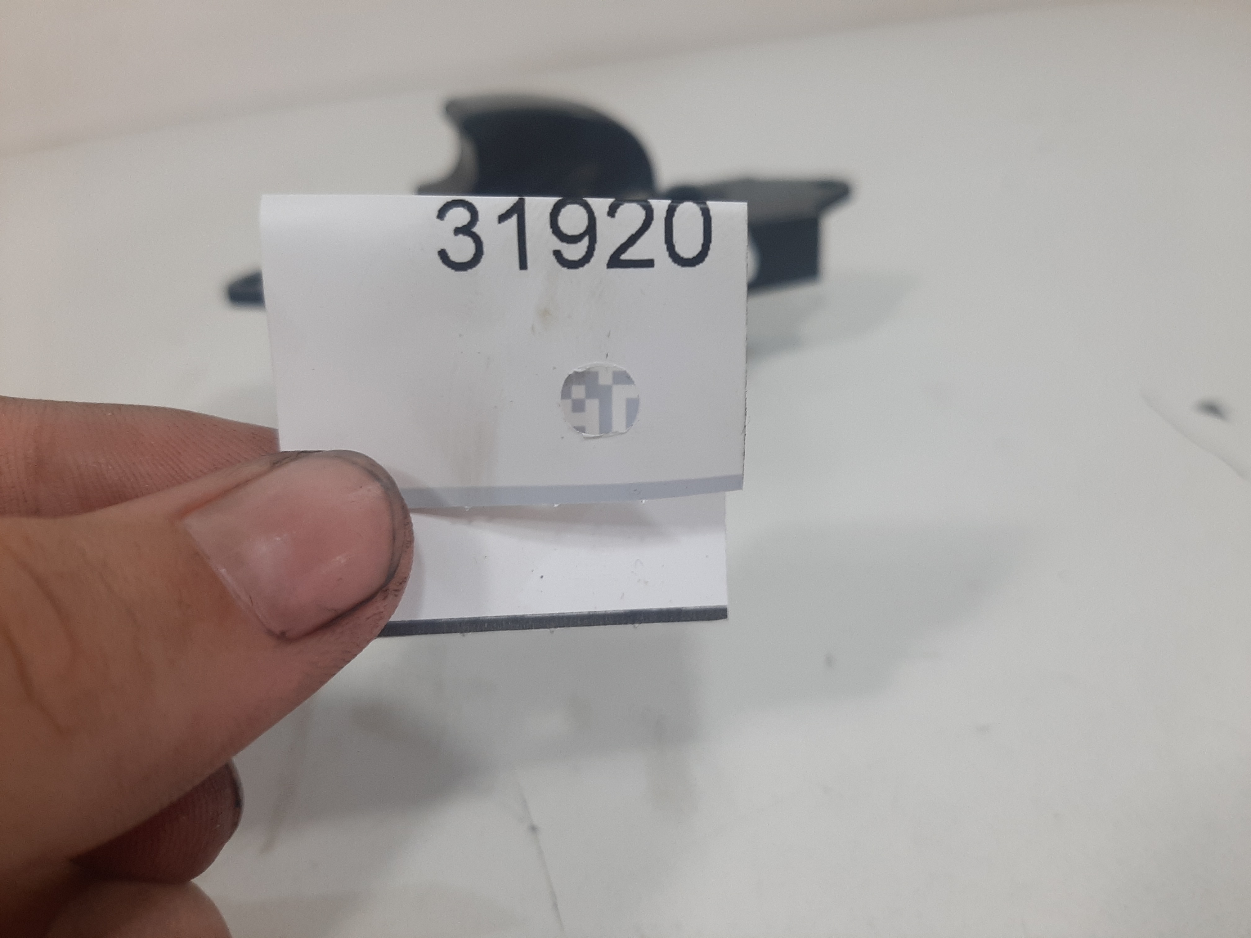 Comando Vidro Eletrico Traseiro Direito Asx 2010 A 2017 3