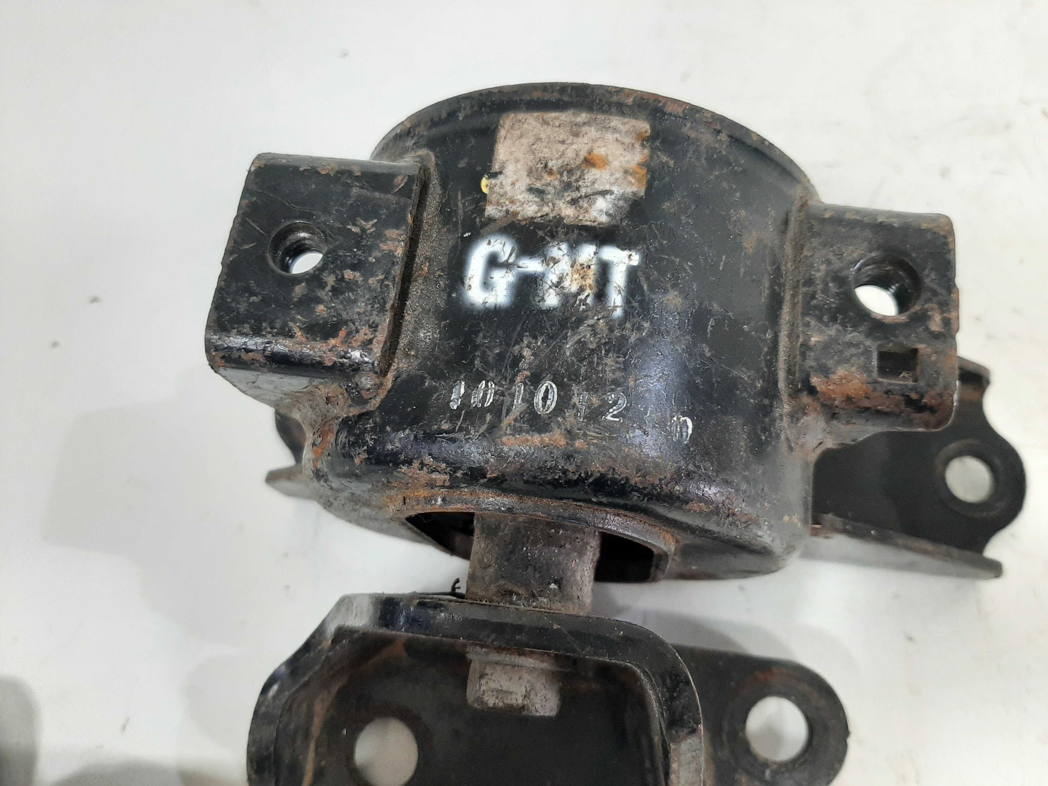 Suporte Coxim Motor Dianteiro Esquerdo Kia Soul 2010 A 2016 6