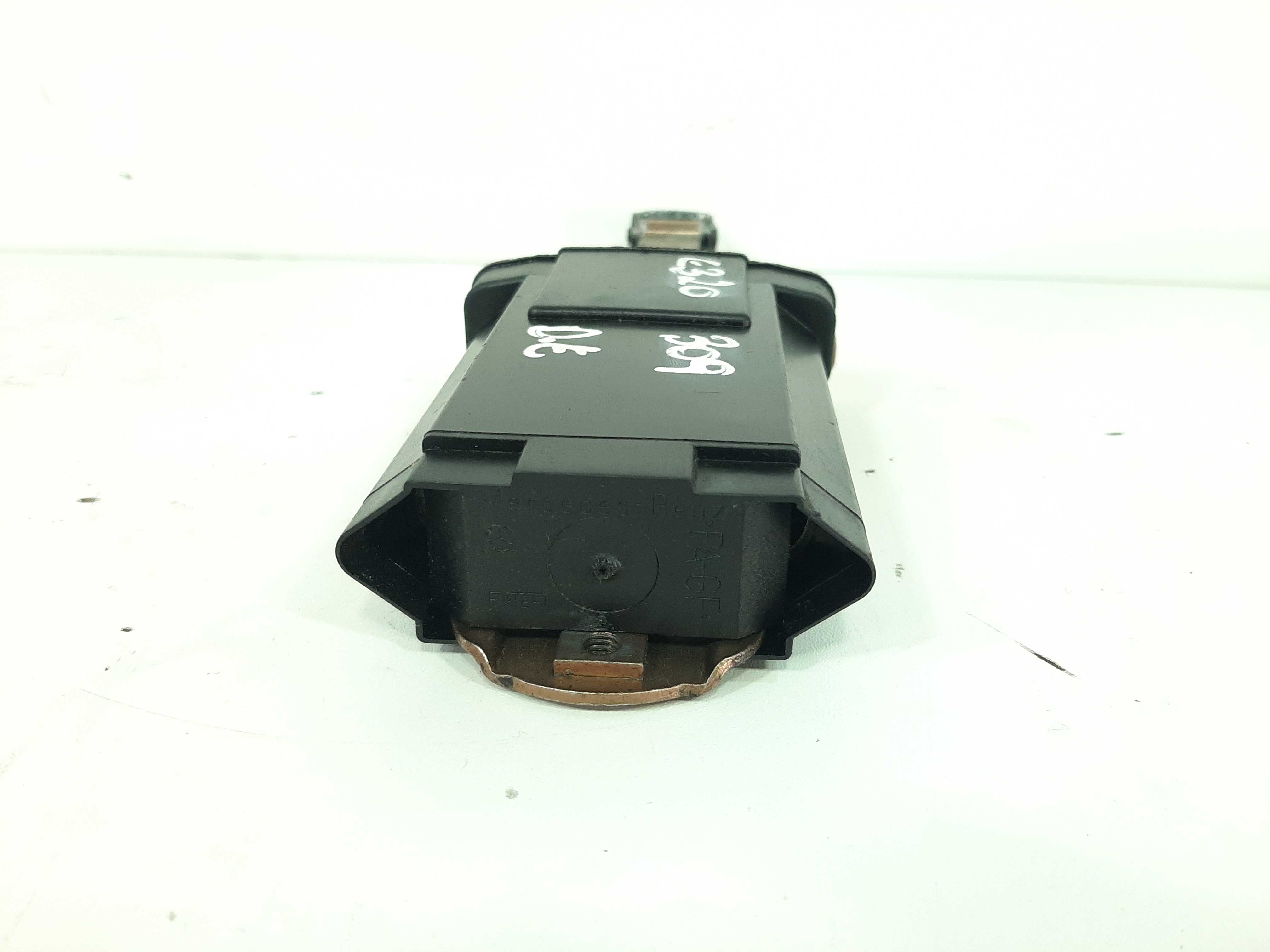 Limitador Porta Dianteiro Esq Mercedes E320 W210 1998 A 2002 5
