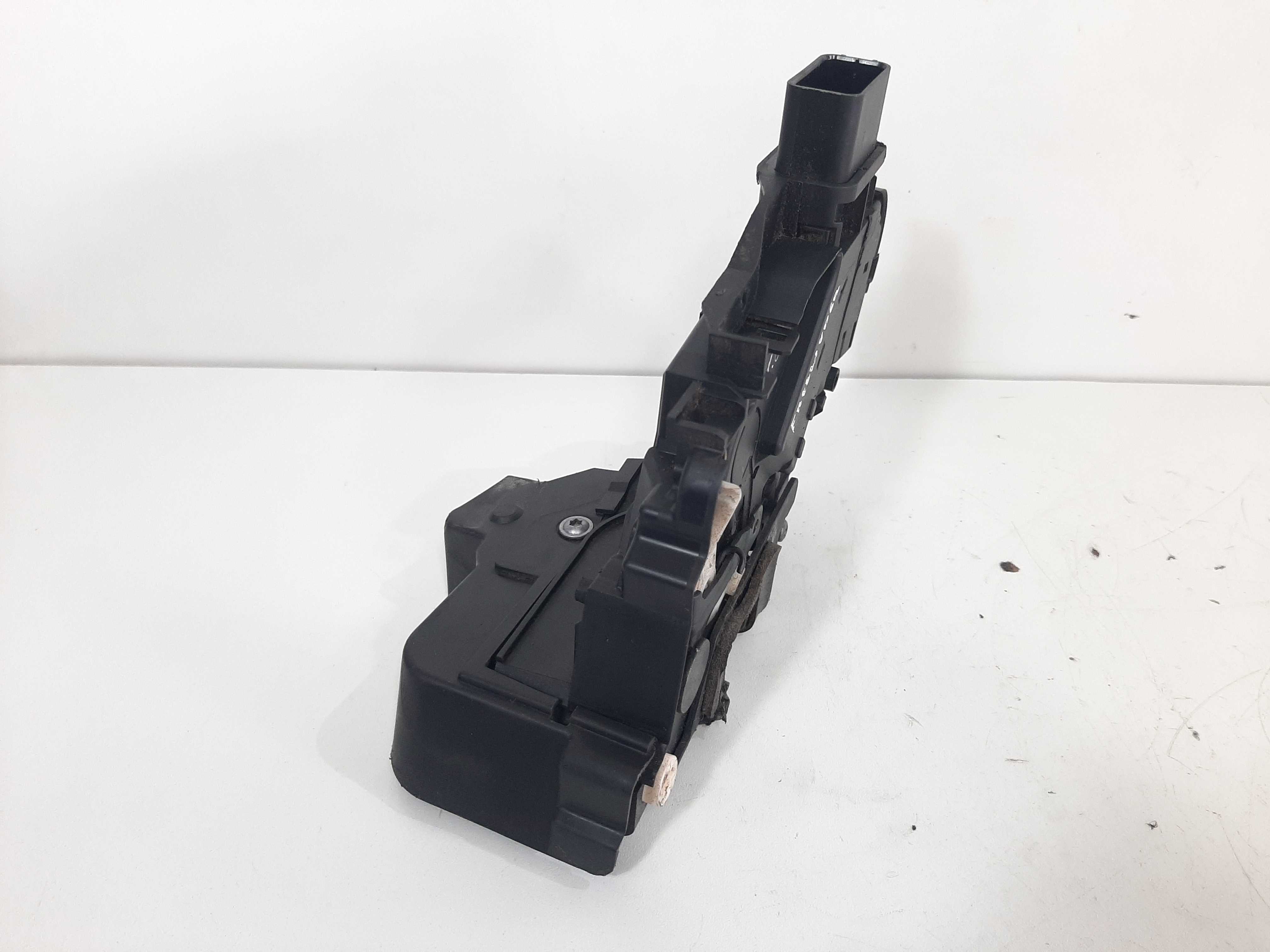 Fechadura Traseira Esquerda Freelander 2 2007 2008  A 2012 8