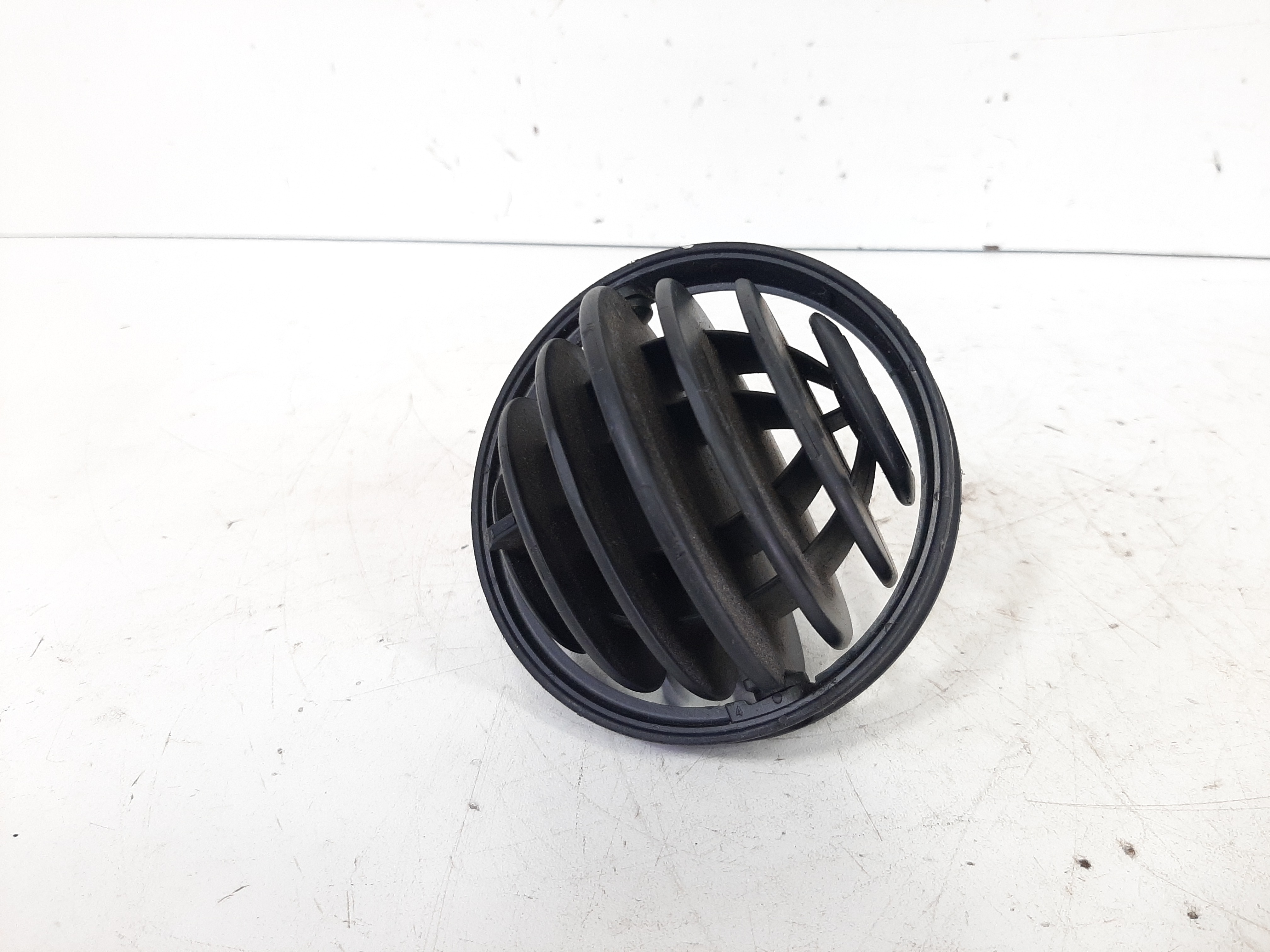 Difusor Saida Grade Tela Ar Toyota Etios 2016 2017 Original 6