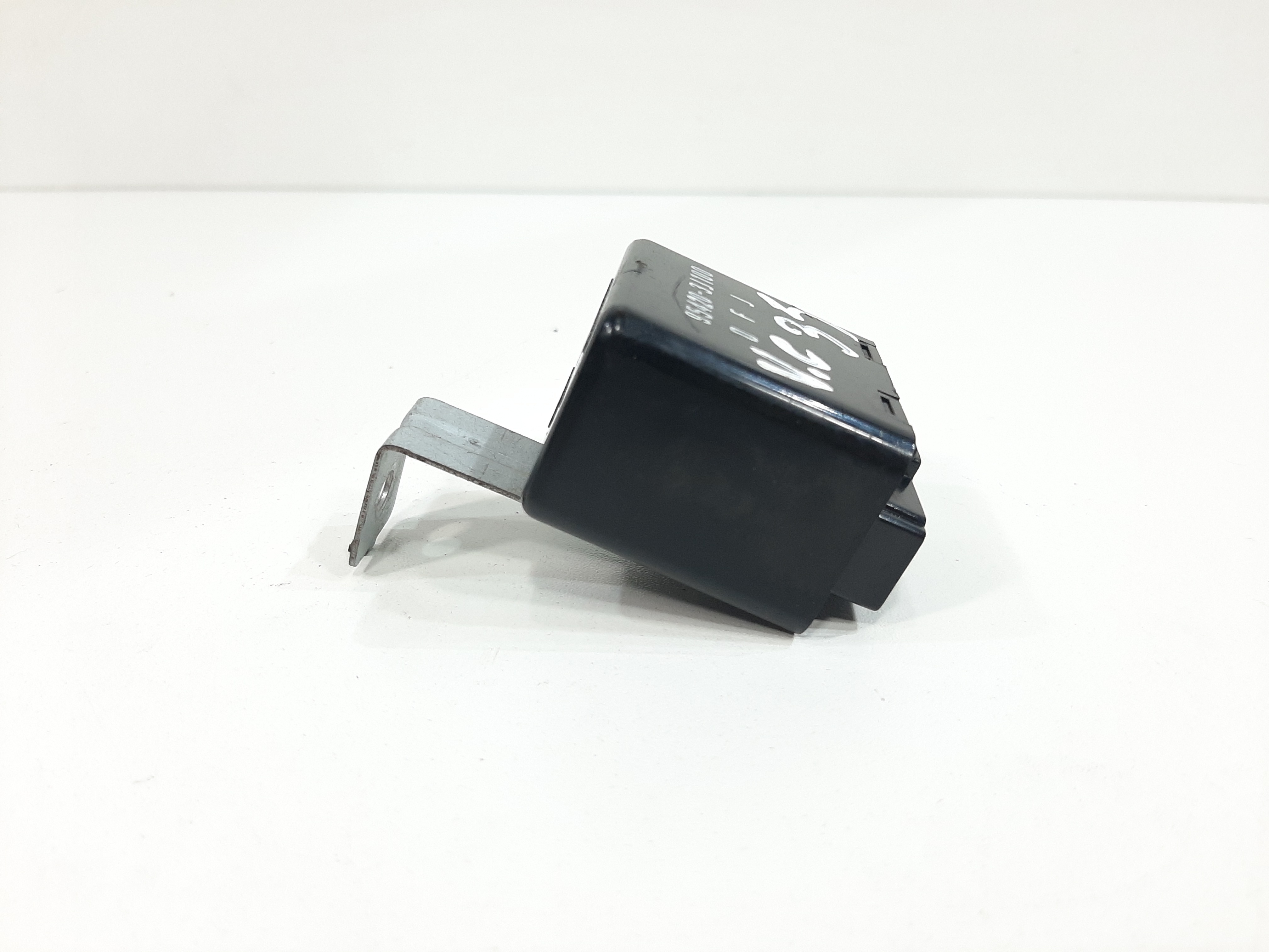 Módulo Rele Limpador Traseiro Hyundai Veracruz 2007 A 2012 6