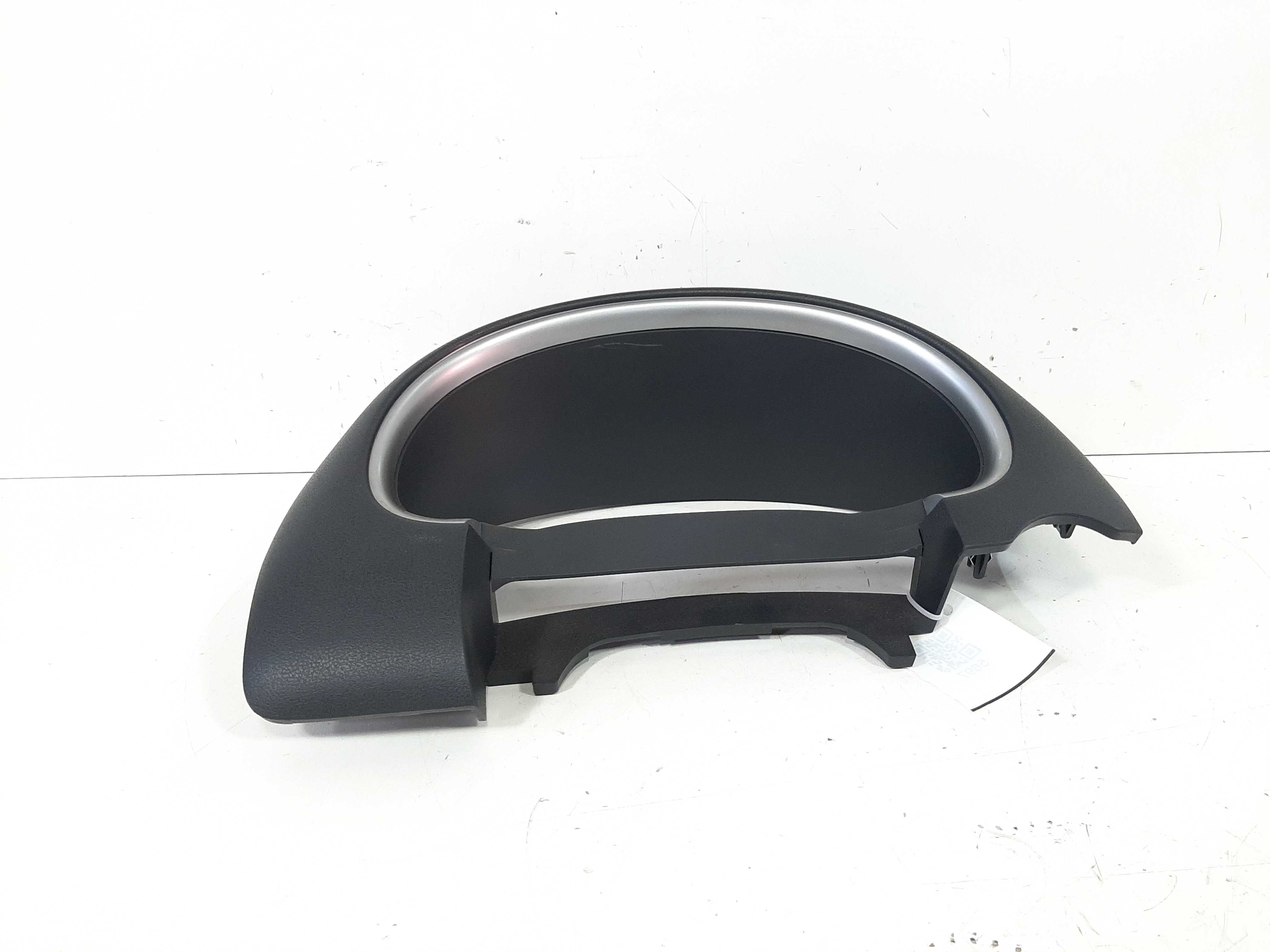 Acabamento Moldura Painel Instrumento Nissan March 11 A 2014 2