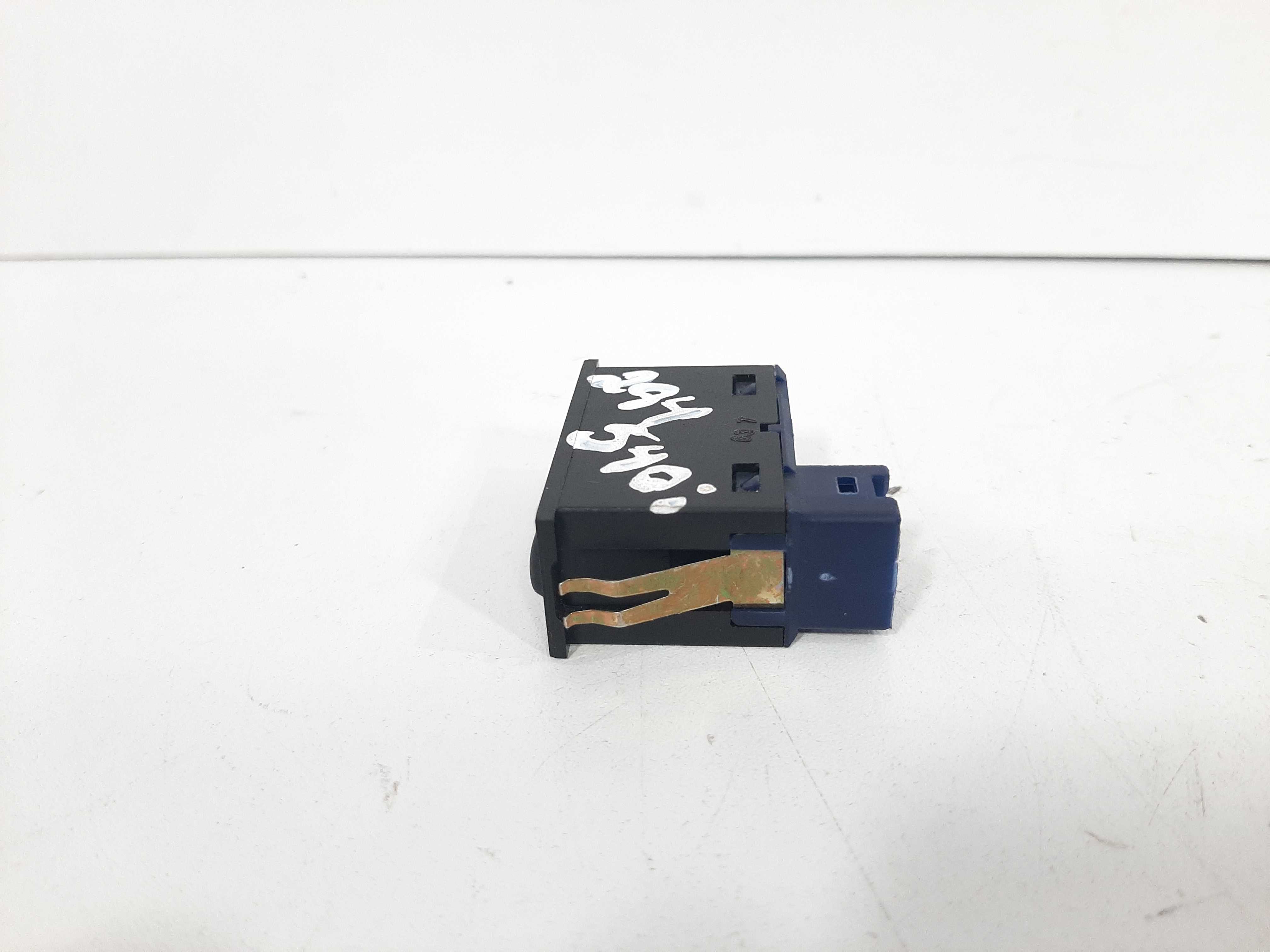 Botão Interruptor Controle Tração Bmw 540i E46 E38 E39 5
