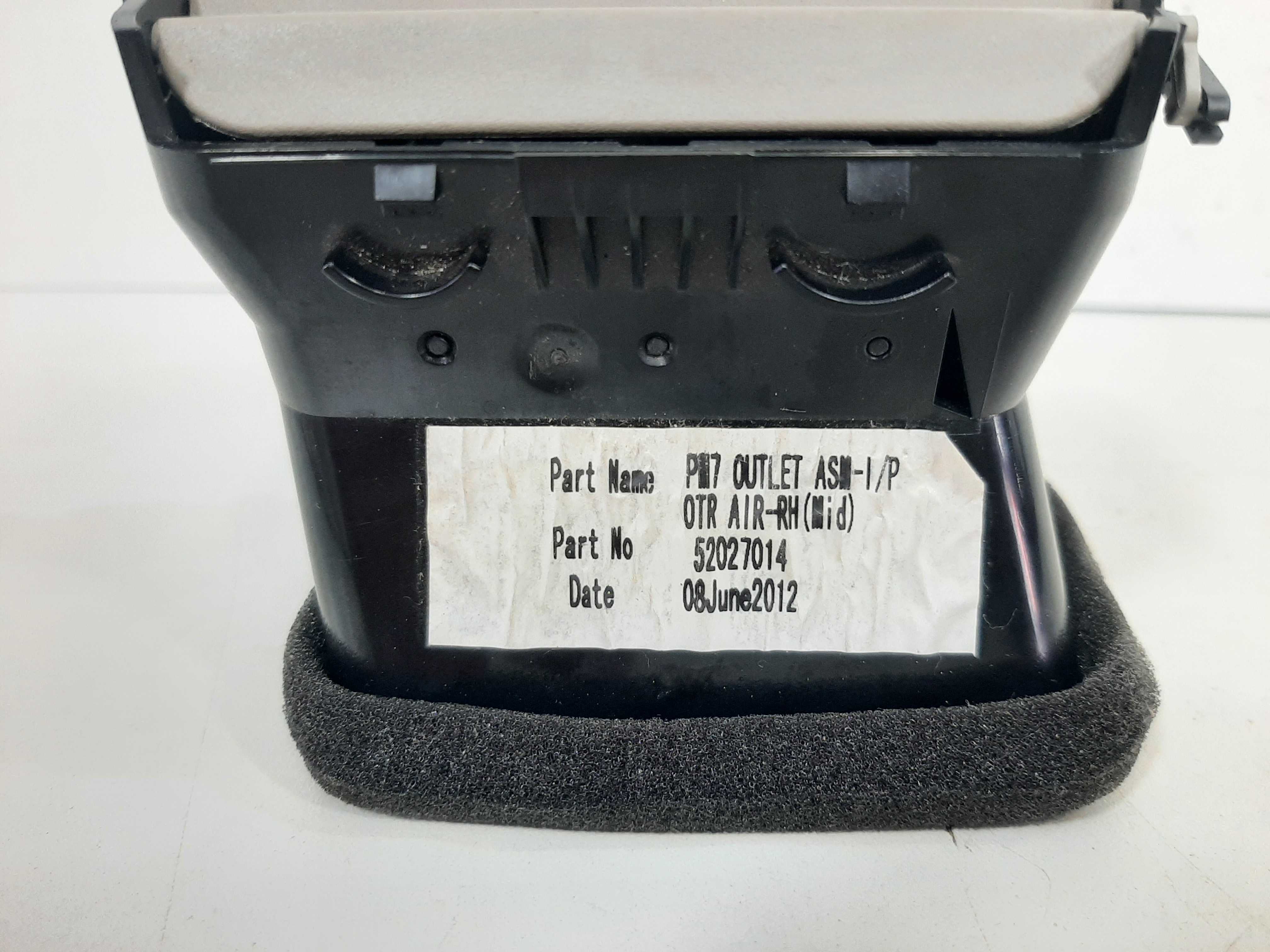 Difusor Ar Dianteiro Direito Gm Spin 2012 2013 2014 A 2017 1