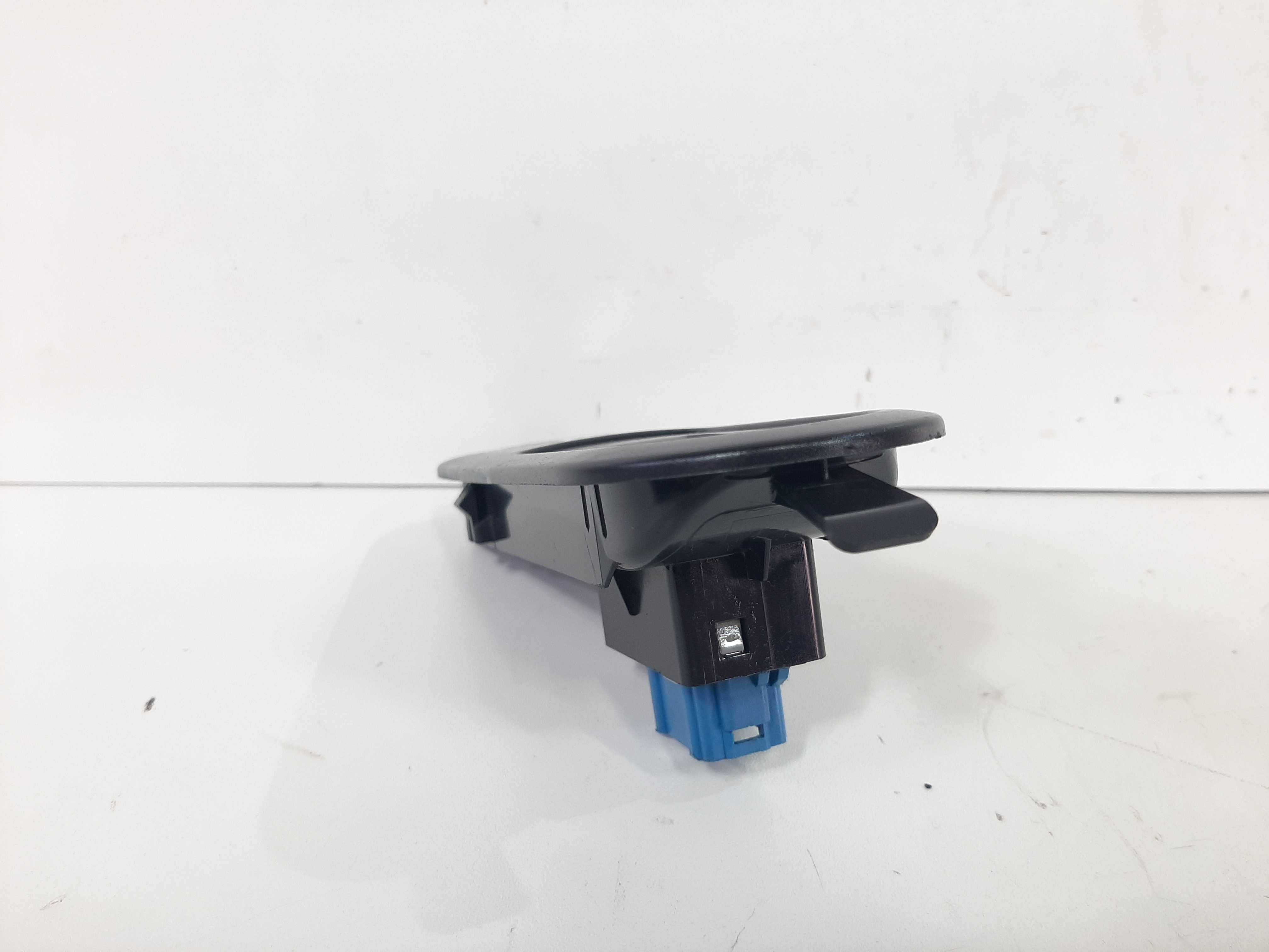 Botão Vidro Elétrico Dianteiro Direito Duster 2011 A 2018 7