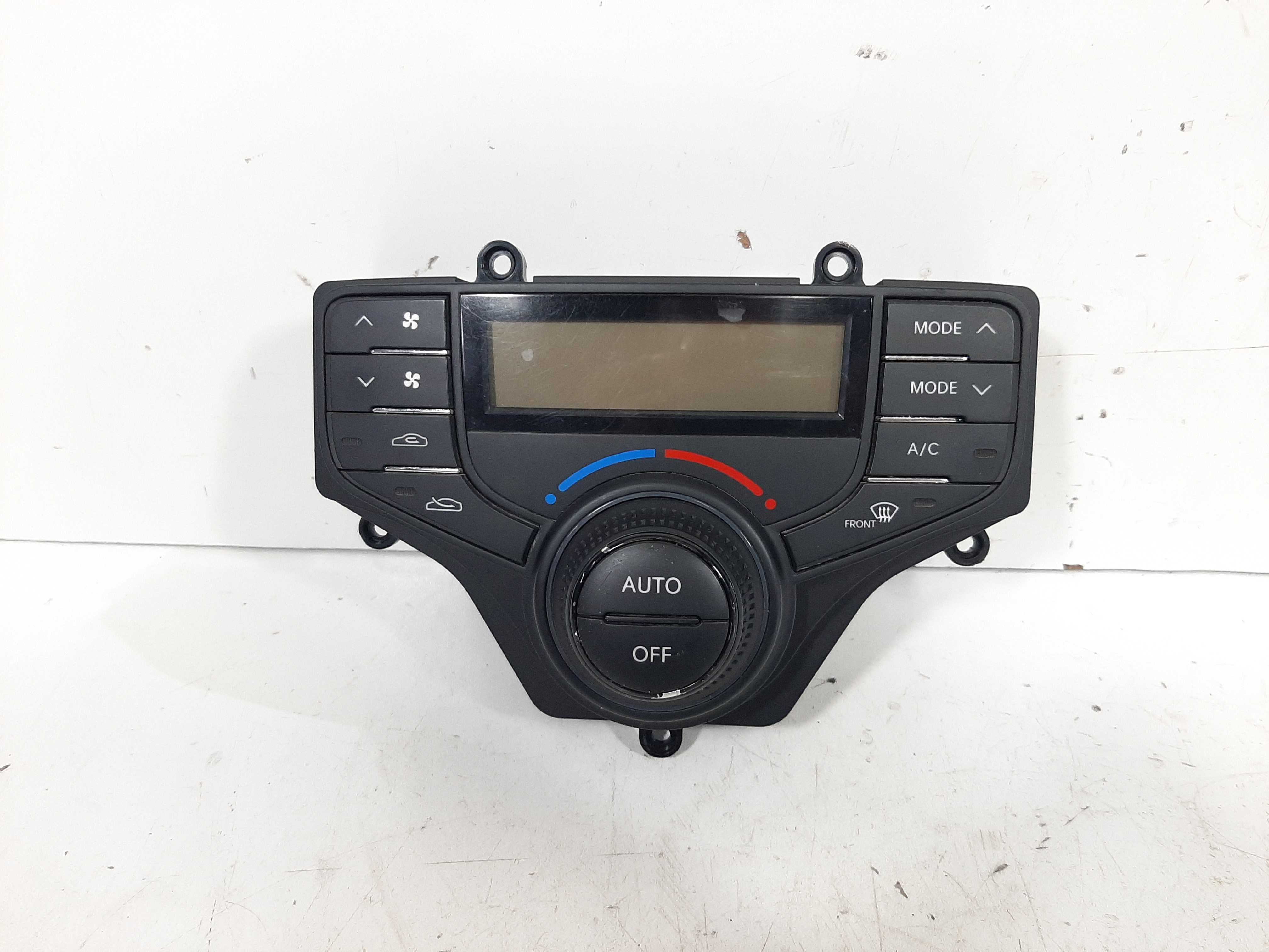 Comando Ar Condicionado Digital Hyundai I30 2009 2010 A 2012 2
