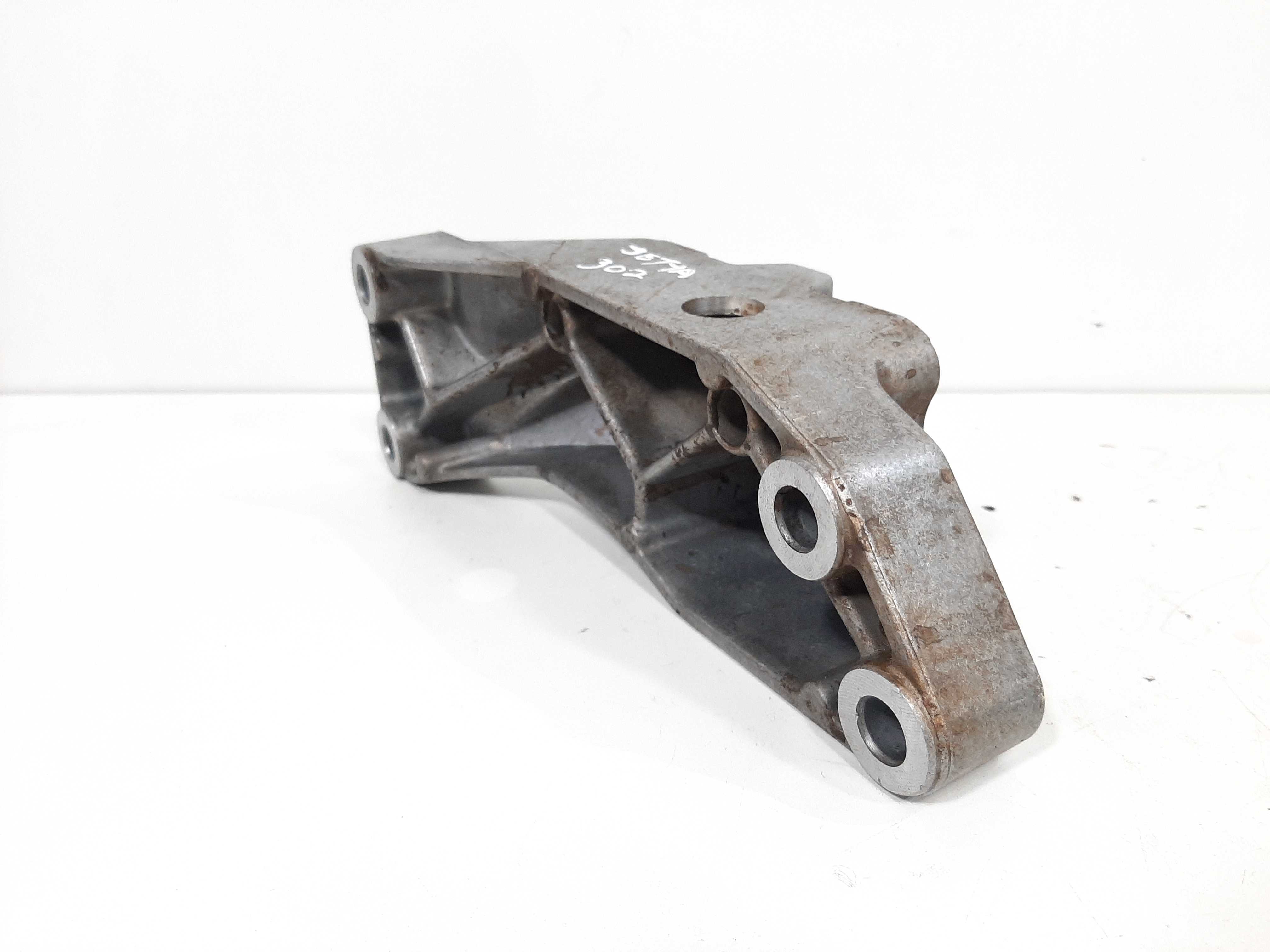 Suporte Motor Vw Jetta 2012 2013 2014 2015 2016 2017 2018 7