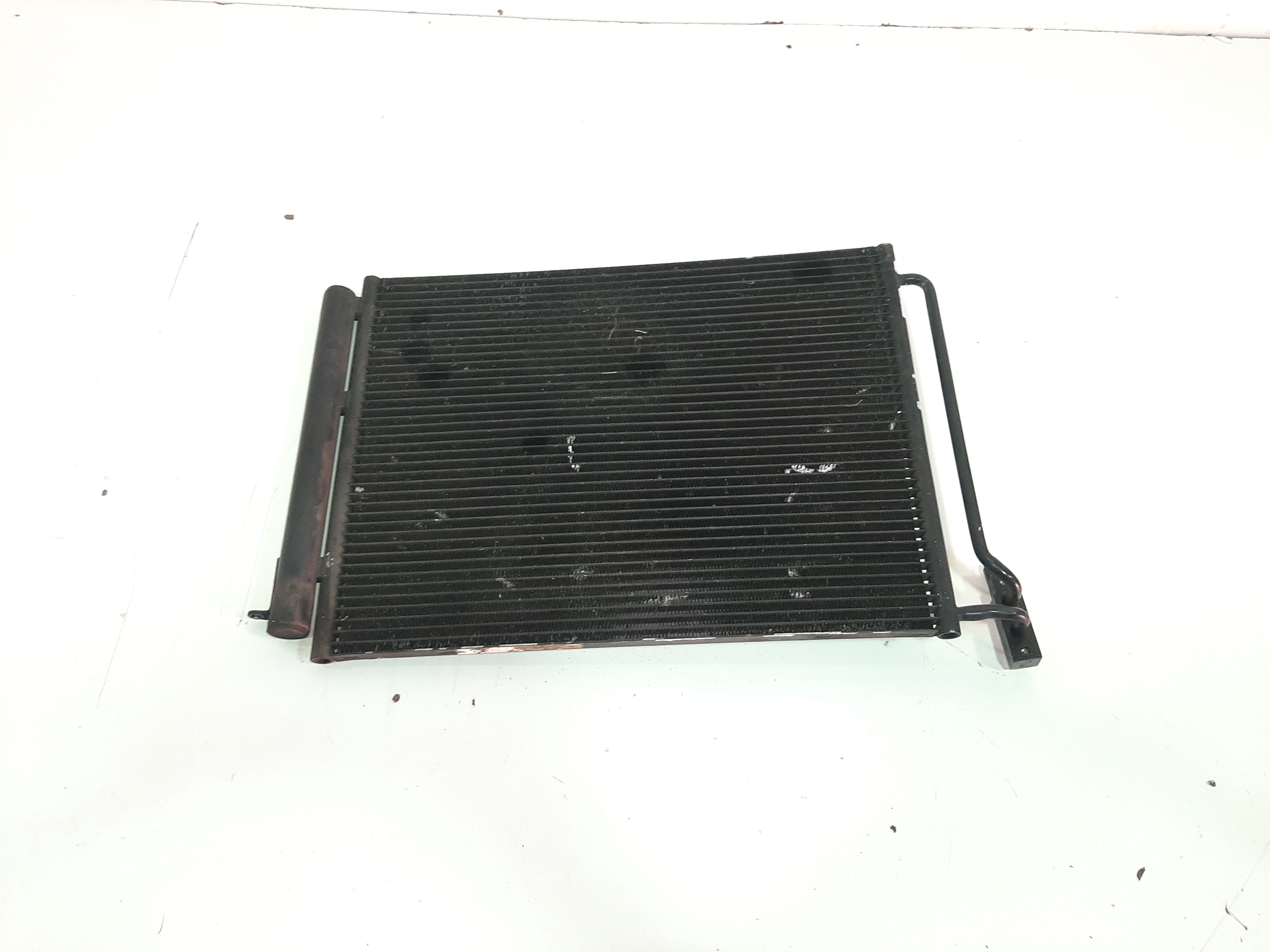 Condensador De Ar Bmw X5 4.4 E53 1999 2000 2001 2002 A 2006 2