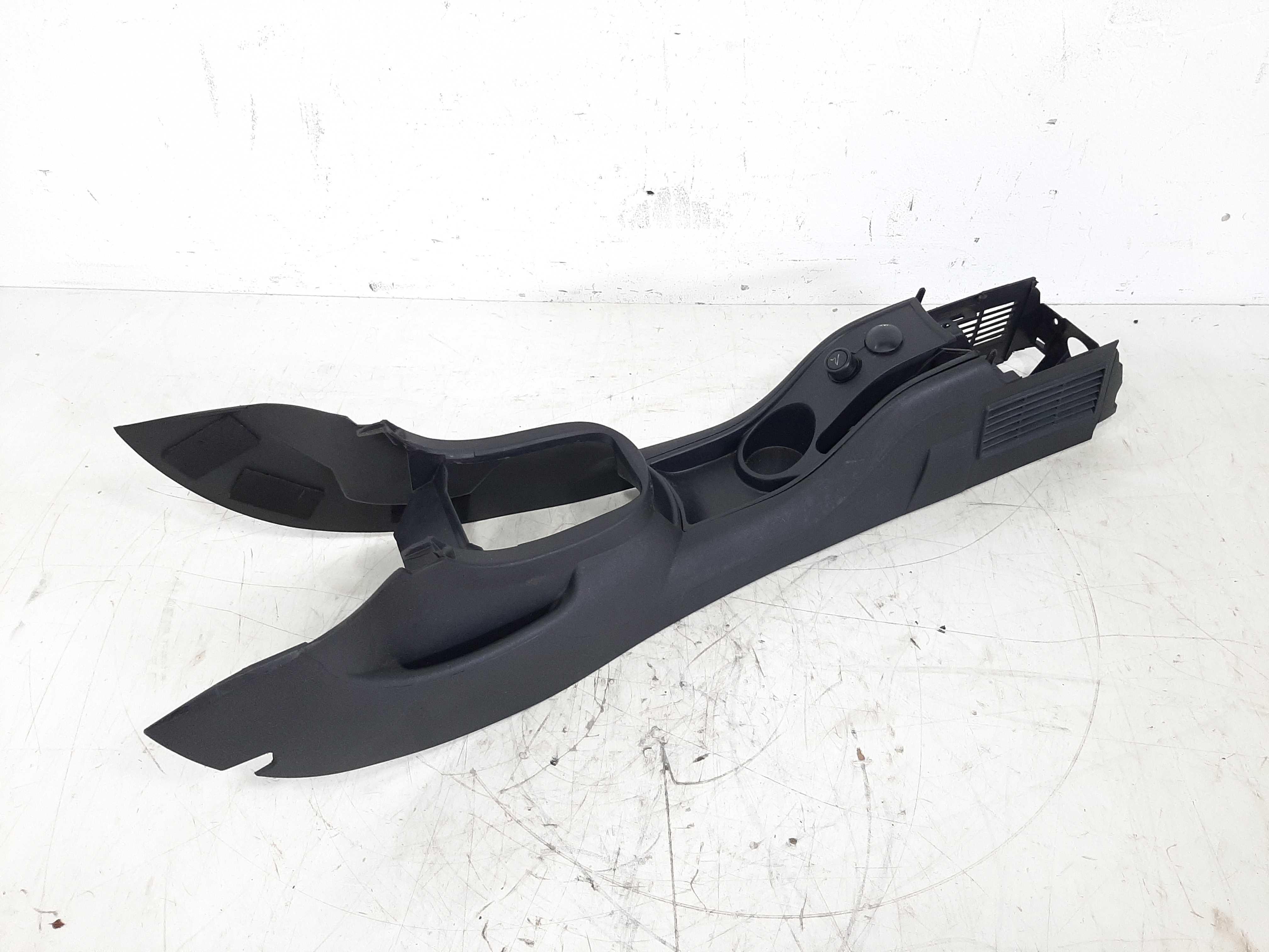 Console Central Tomada 12v Porta Copos Citroen C4 07 A 2013 8