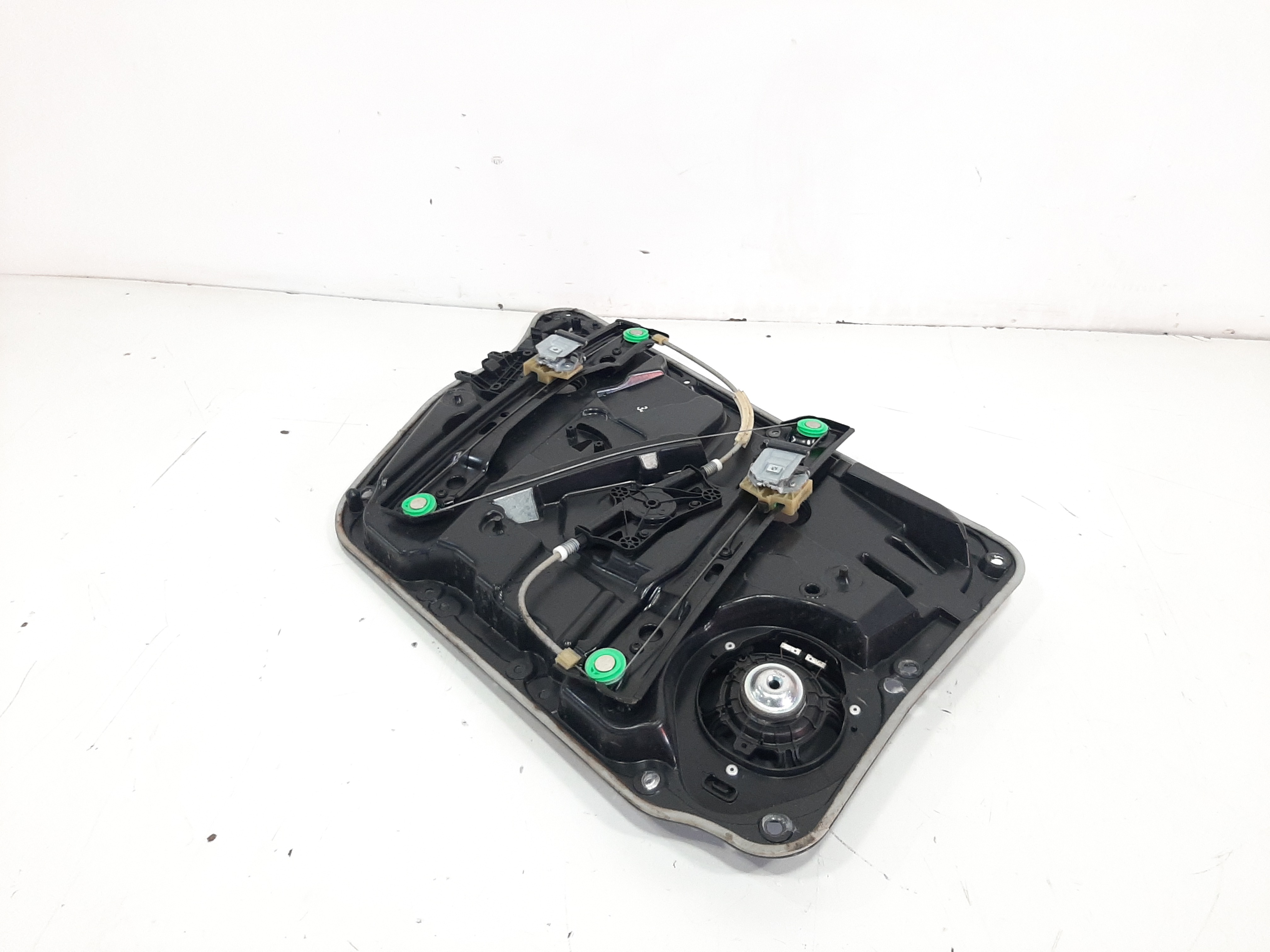 Máquina Vidro Dianteira Direita Mercedes A200 2013 A 2018 6