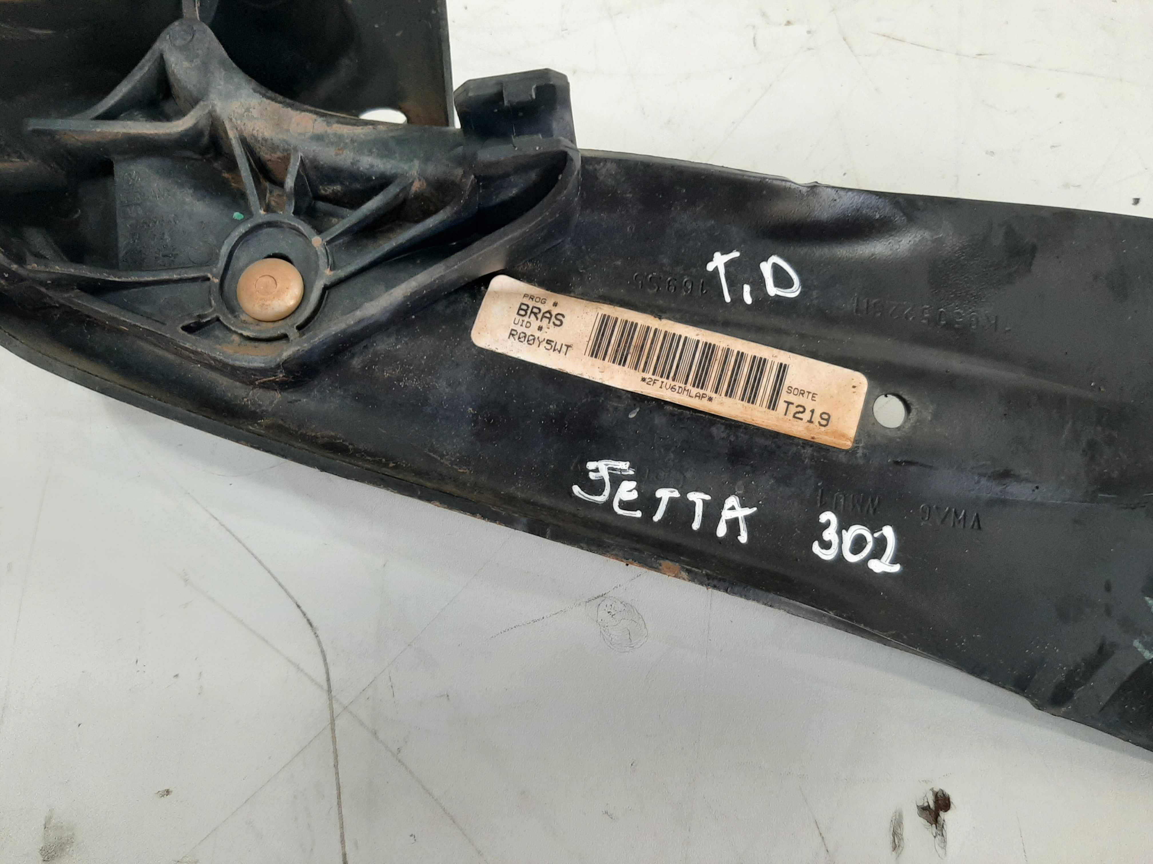 Braço Facão Suspensão Traseiro Direito Vw Jetta 2011 A 2018