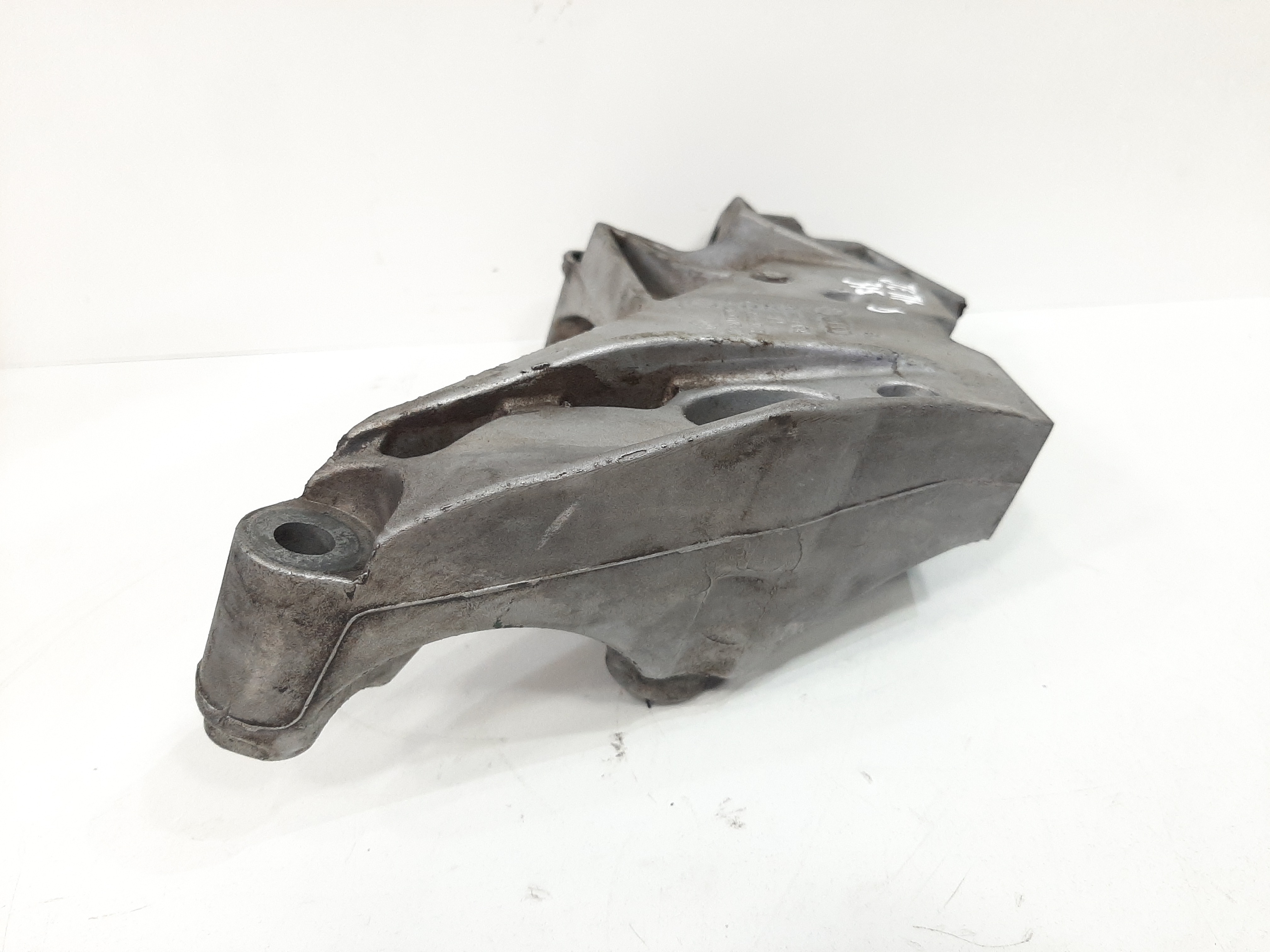 Suporte Coxim Motor Lado Direito Vw Jetta 2.0 Tsi 2011 A 17 6