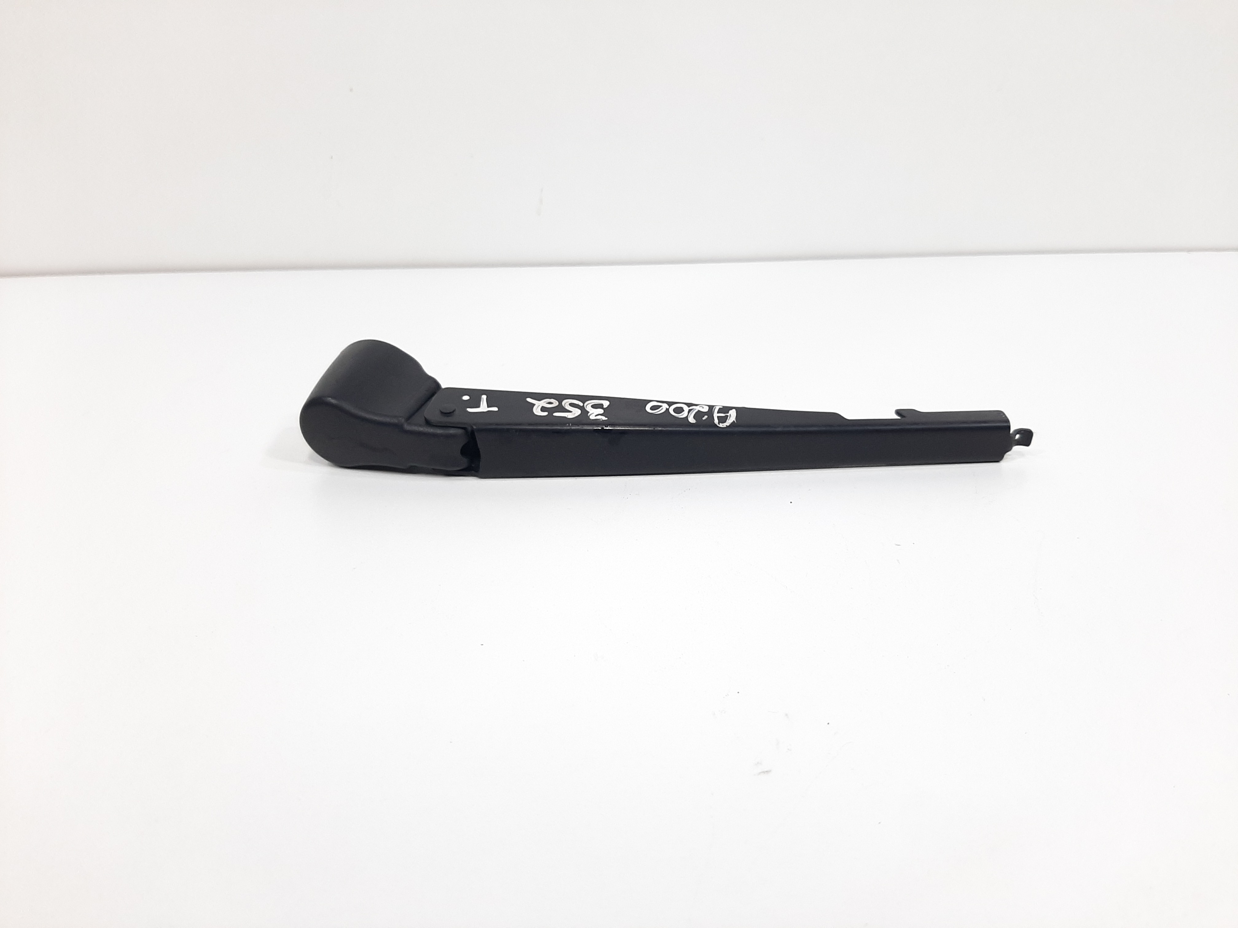Braço Limpador Vidro Traseiro Mercedes A200 W176 2013 A 2018 3