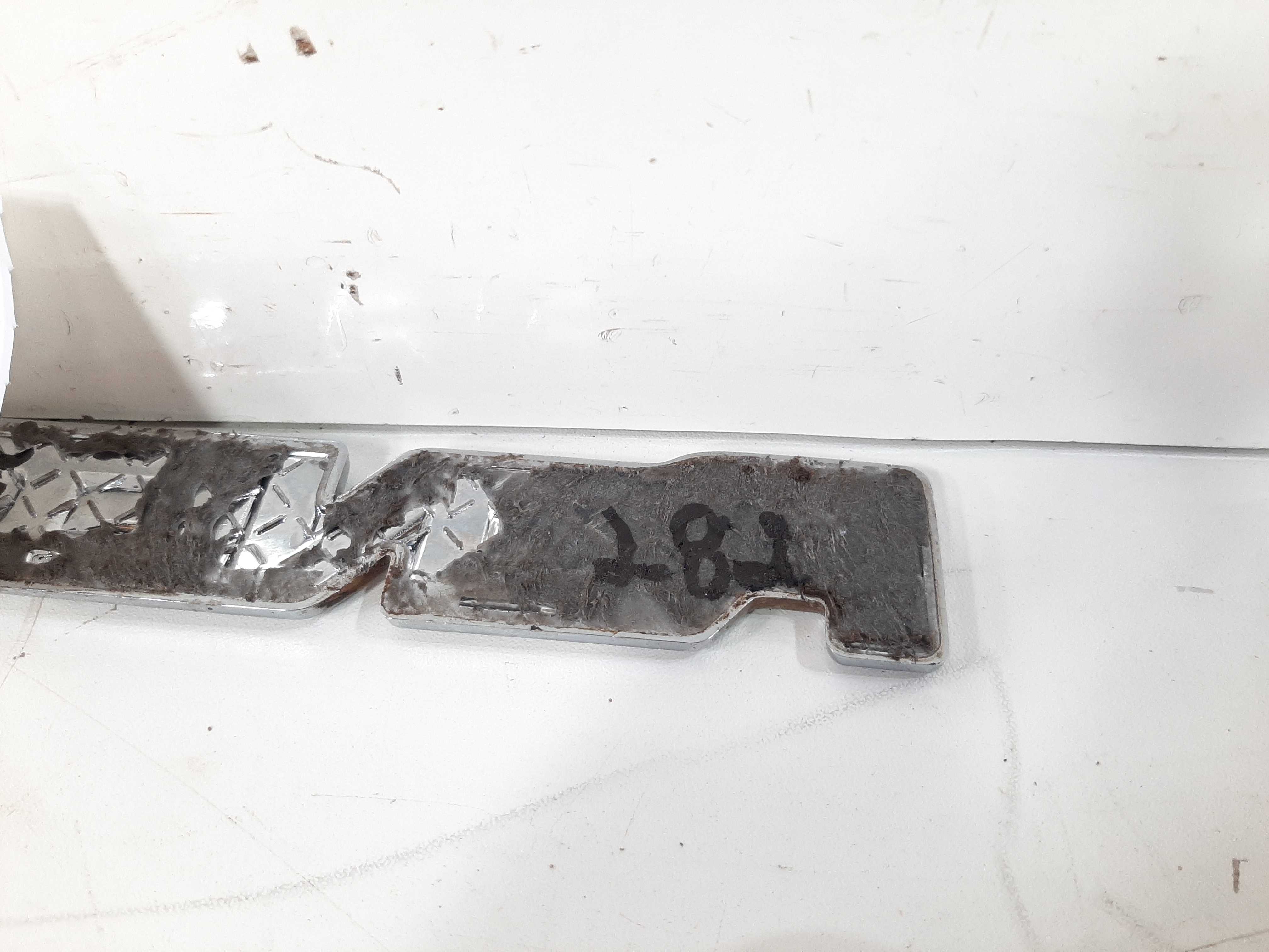 Emblema Porta Dianteiro Esquerdo Renegade 2018 2019 2020 5