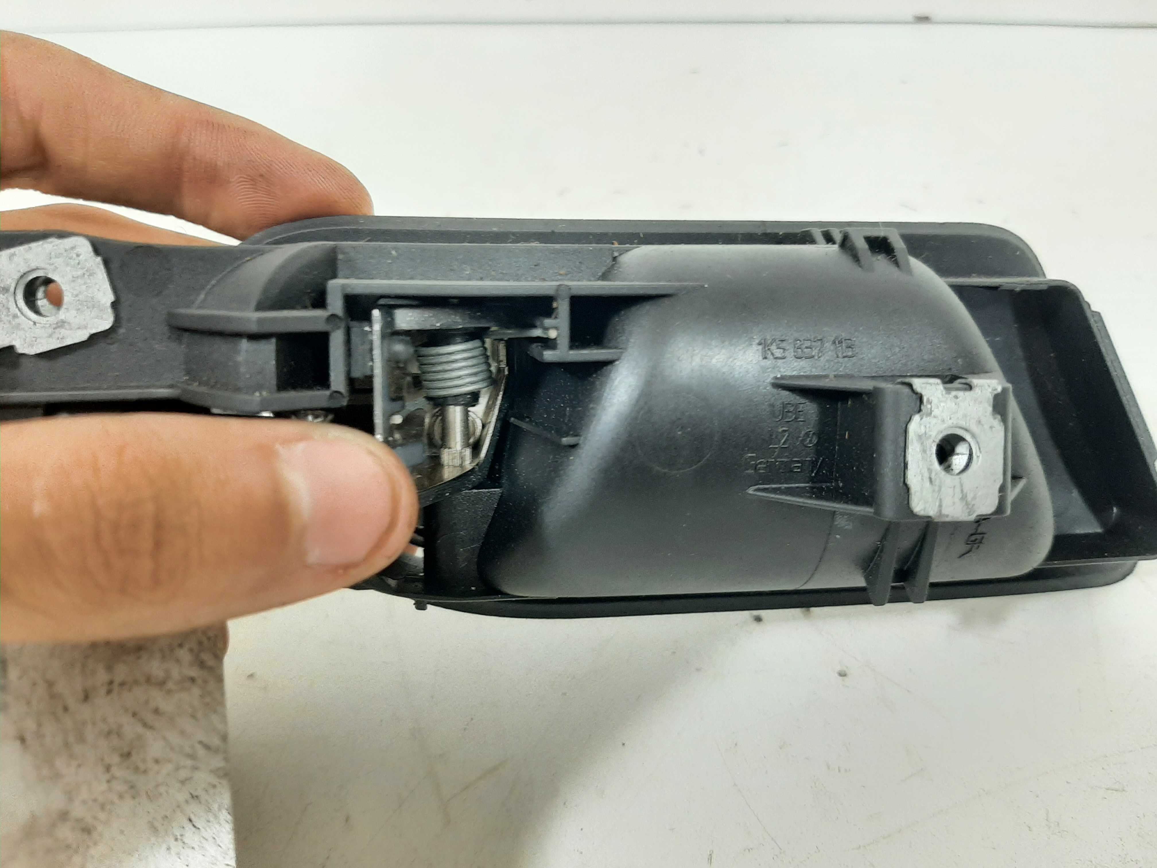 Maçaneta Interna Porta Traseira Esquerda Vw Jetta 07 A 2012 2