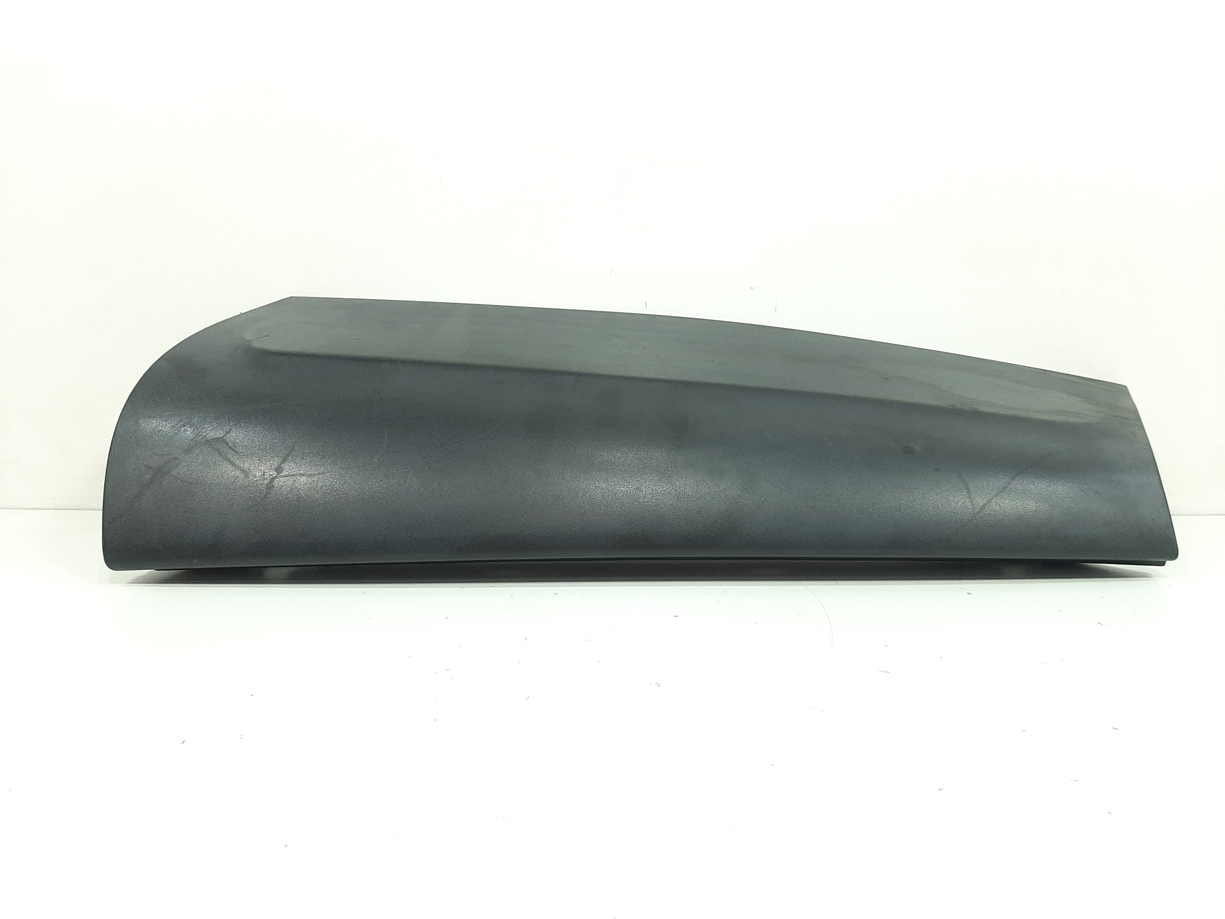 Moldura Coluna Traseira Esquerda Freelander 2 2007 A 2012 6