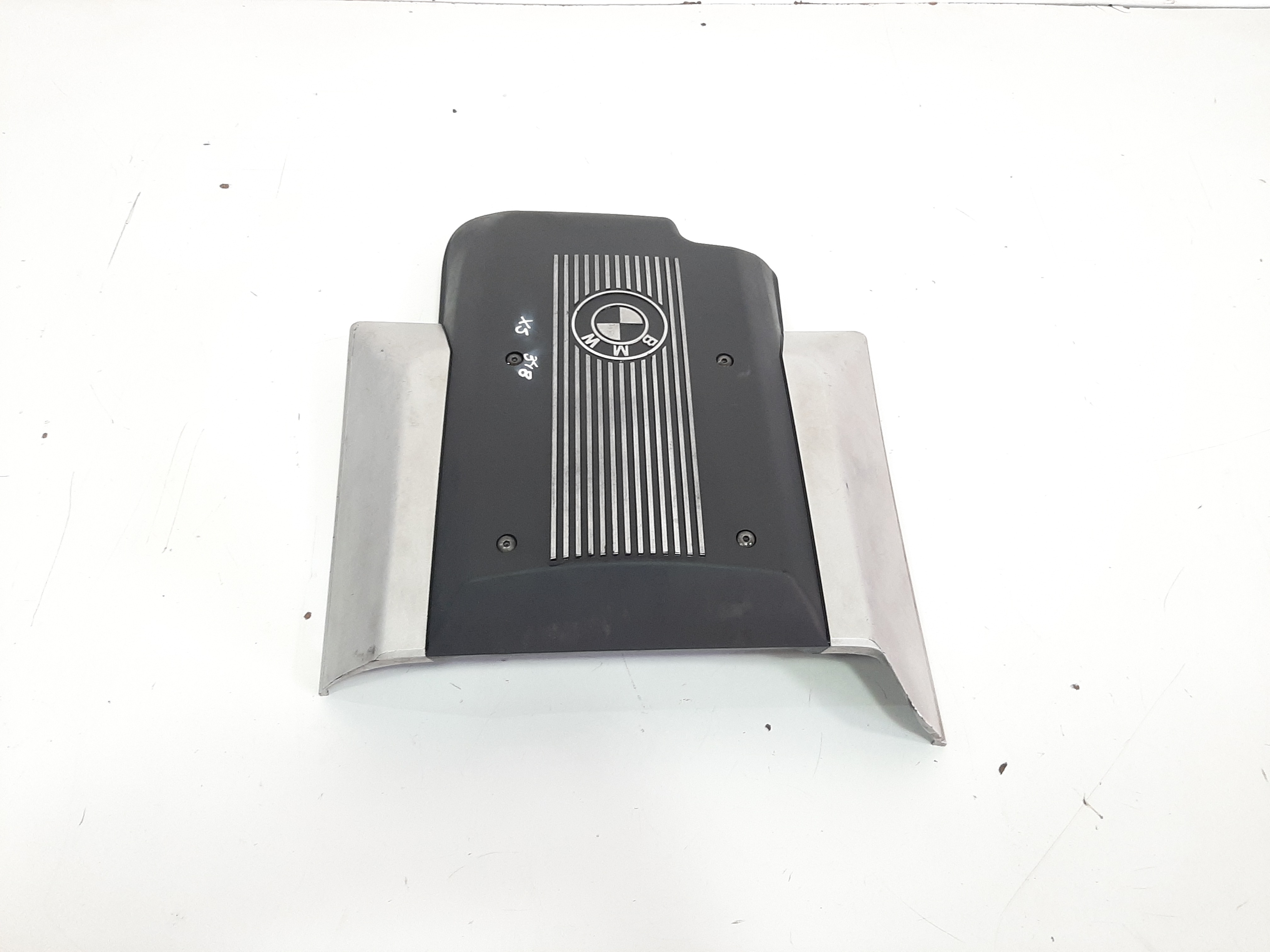 Capa Tampa Protetora Motor Bmw X5 E53 4.4 V8 1999 A 2006 7