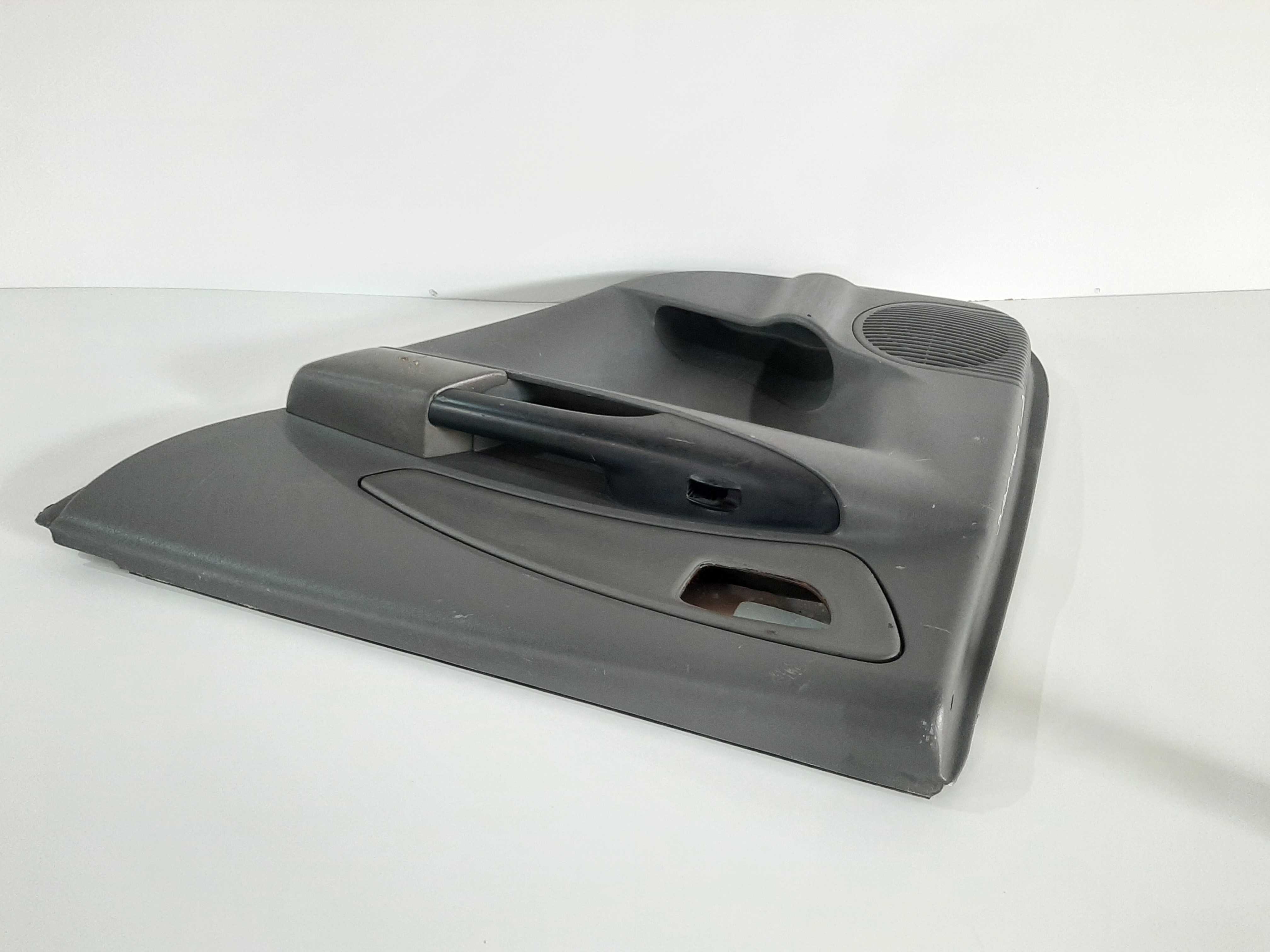 Forro Porta Traseiro Direito Kia Sportage 2006 2007 A 2010