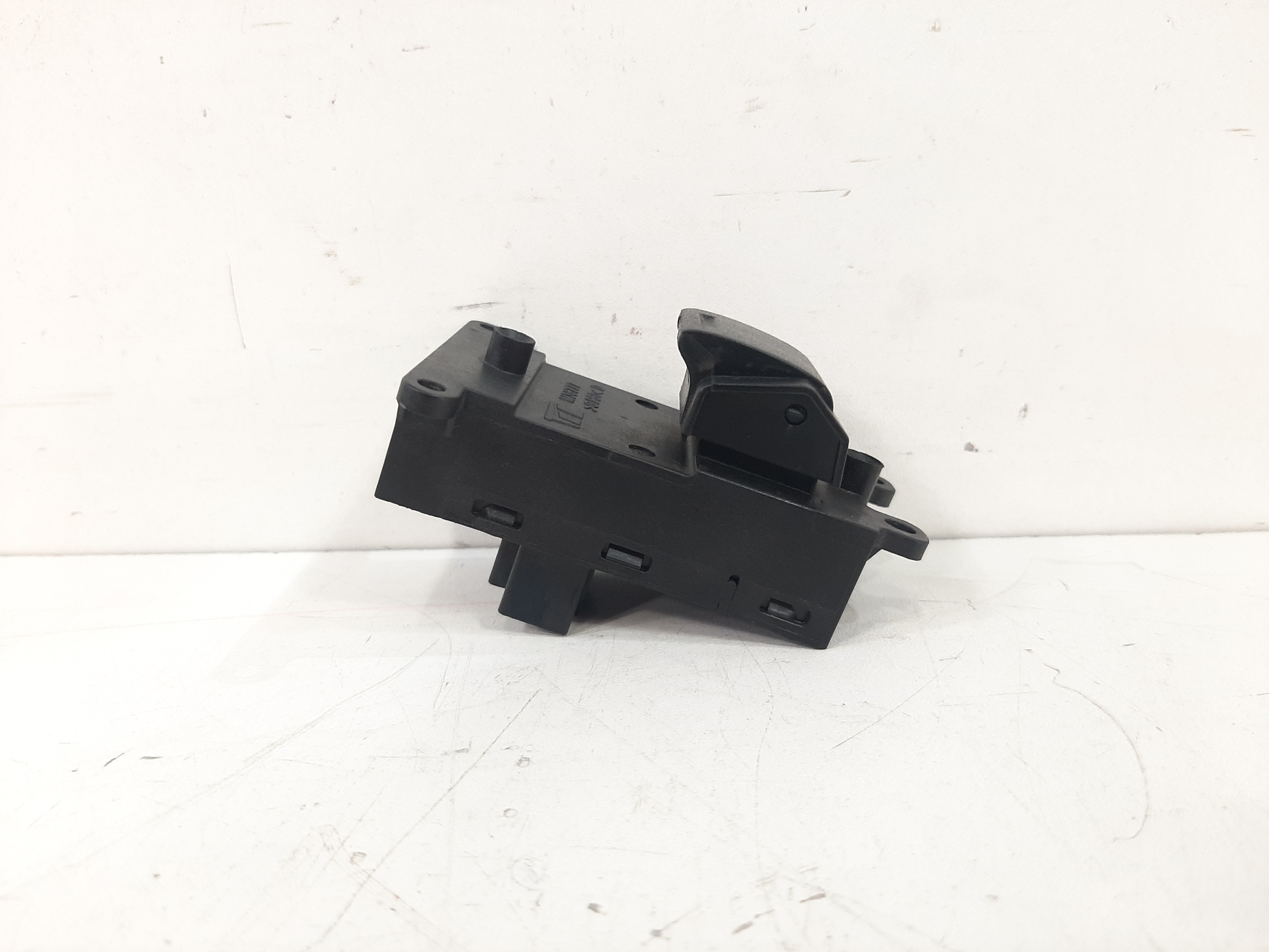 Botão Vidro Dianteiro Direito Honda Fit City 2009 A 2014 5