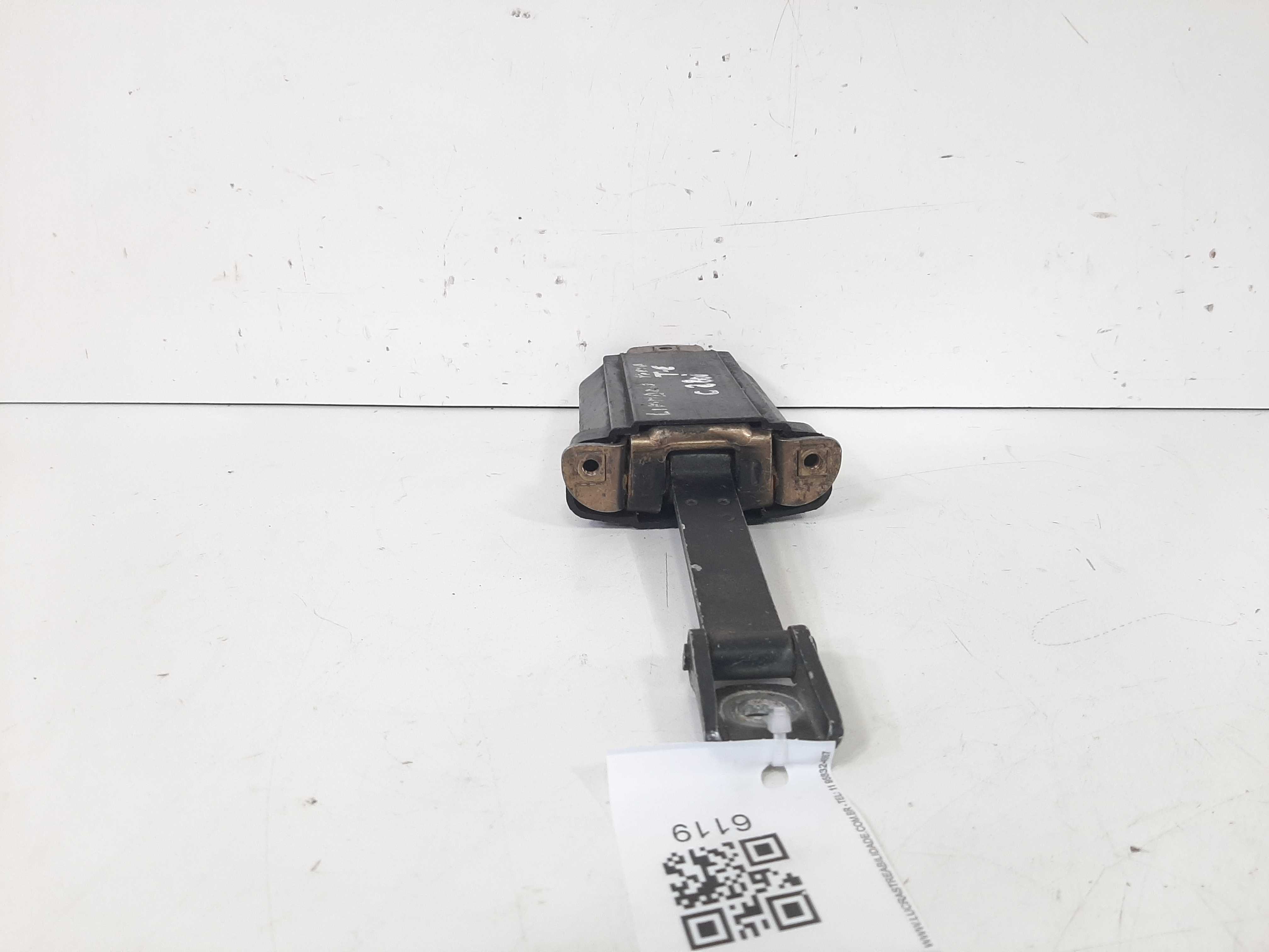 Limitador Porta Traseiro Esquerdo Mercedes C280 1994 A 2004 4