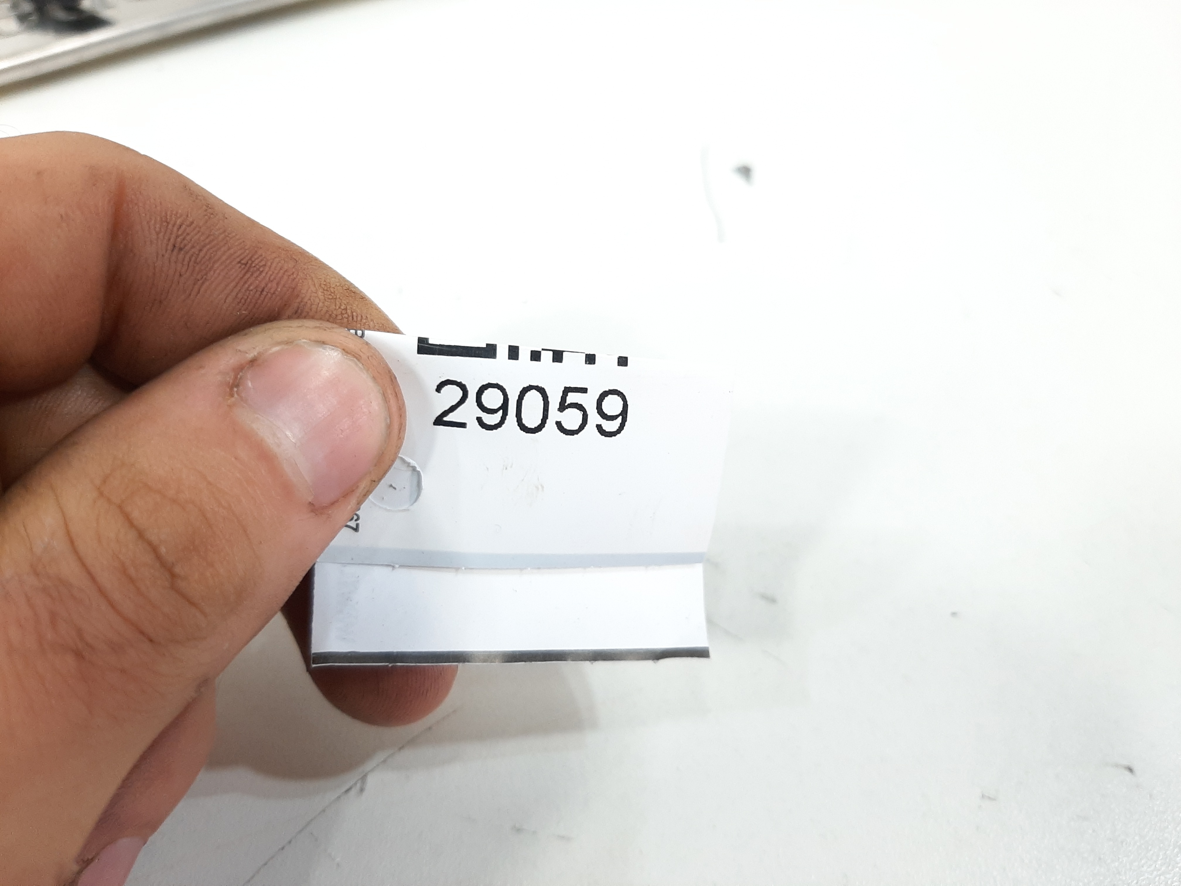 Moldura Dianteira Esquerda Mercedes A200 W176 2013 A 2018 1