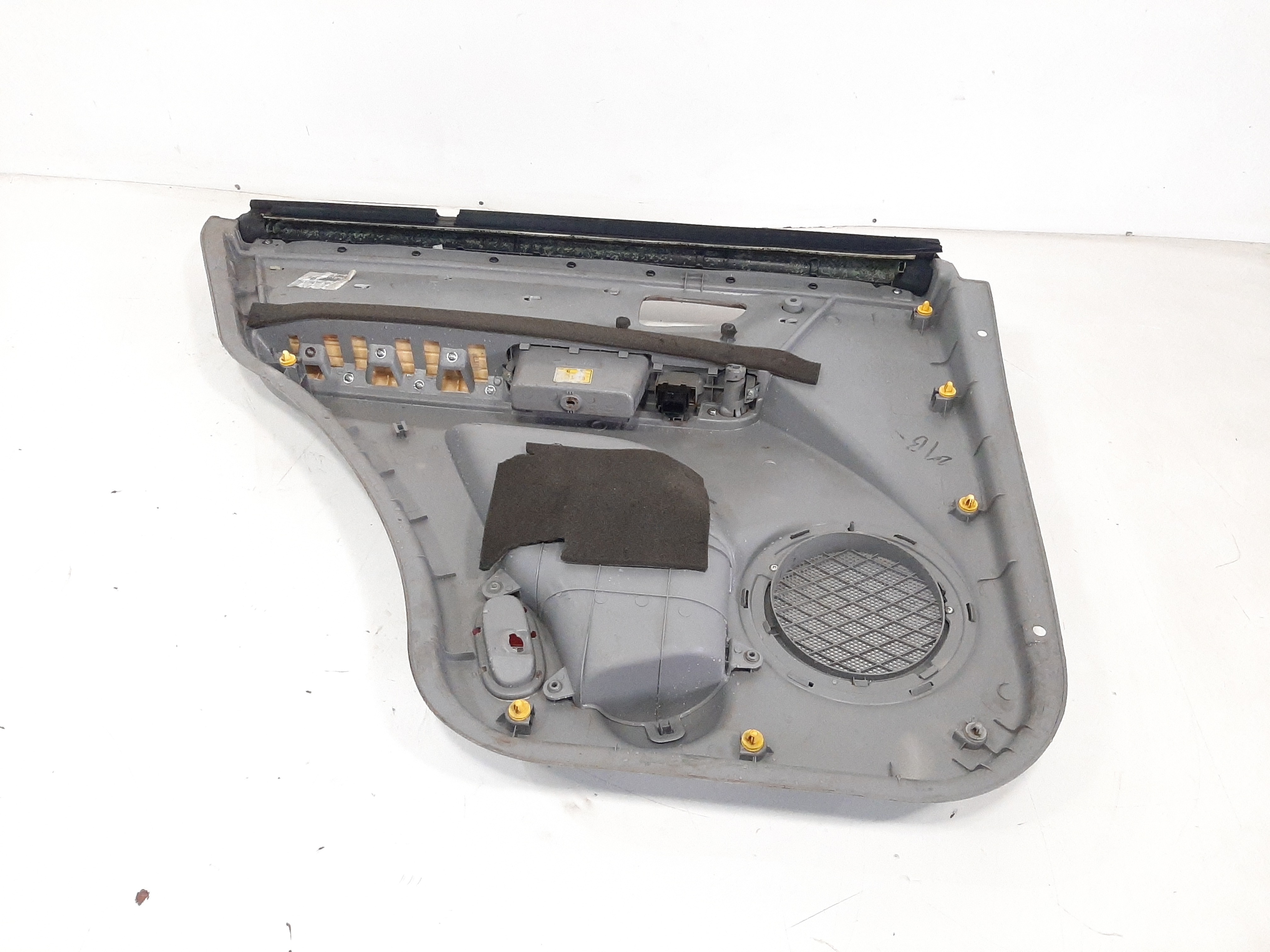 Forro Porta Traseiro Direito Kia Sorento 2002 2003 A 2009 2