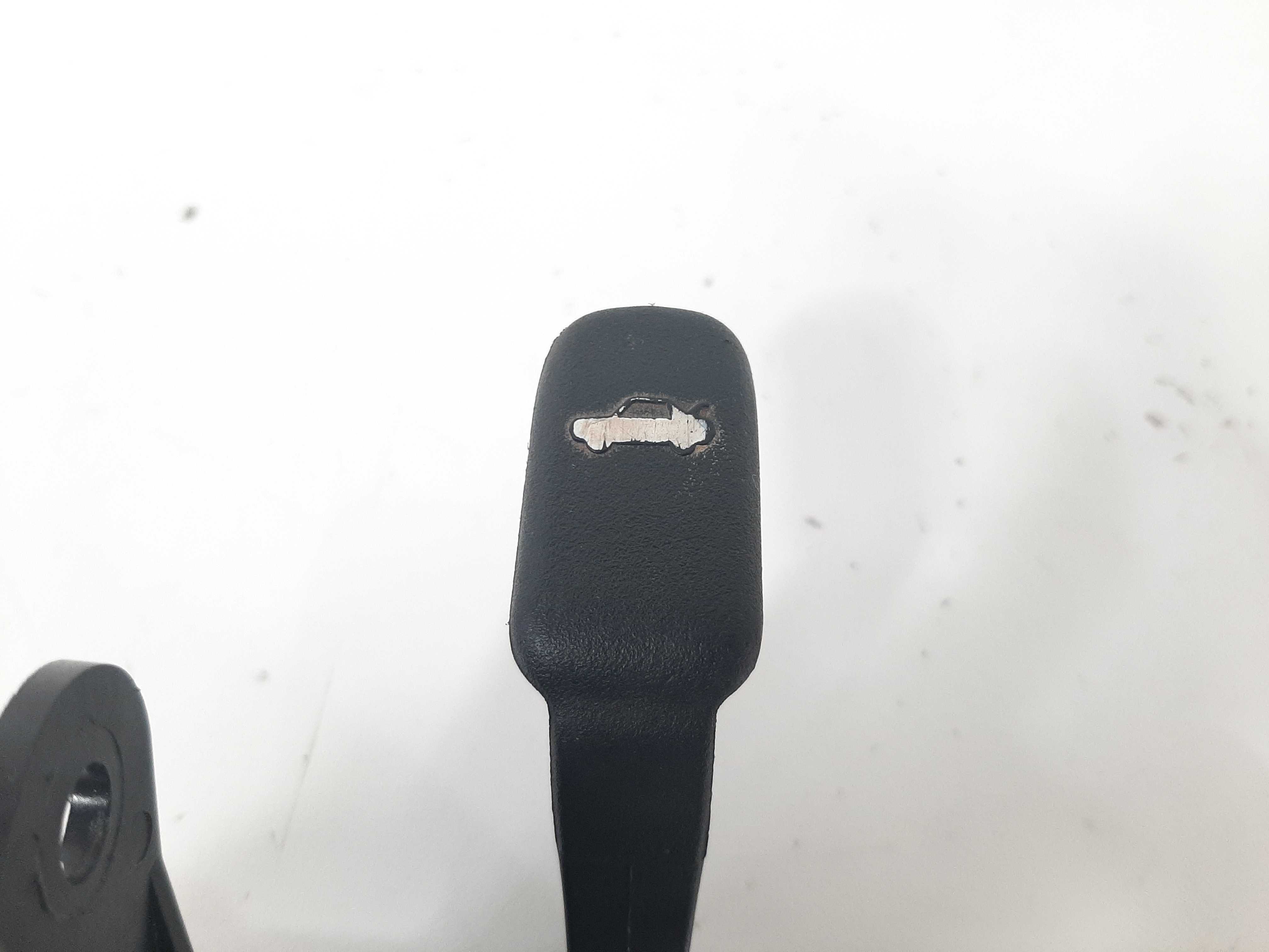 Alavanca Abertura Porta Mala Nissan Versa 2012 2013 A 2017 6