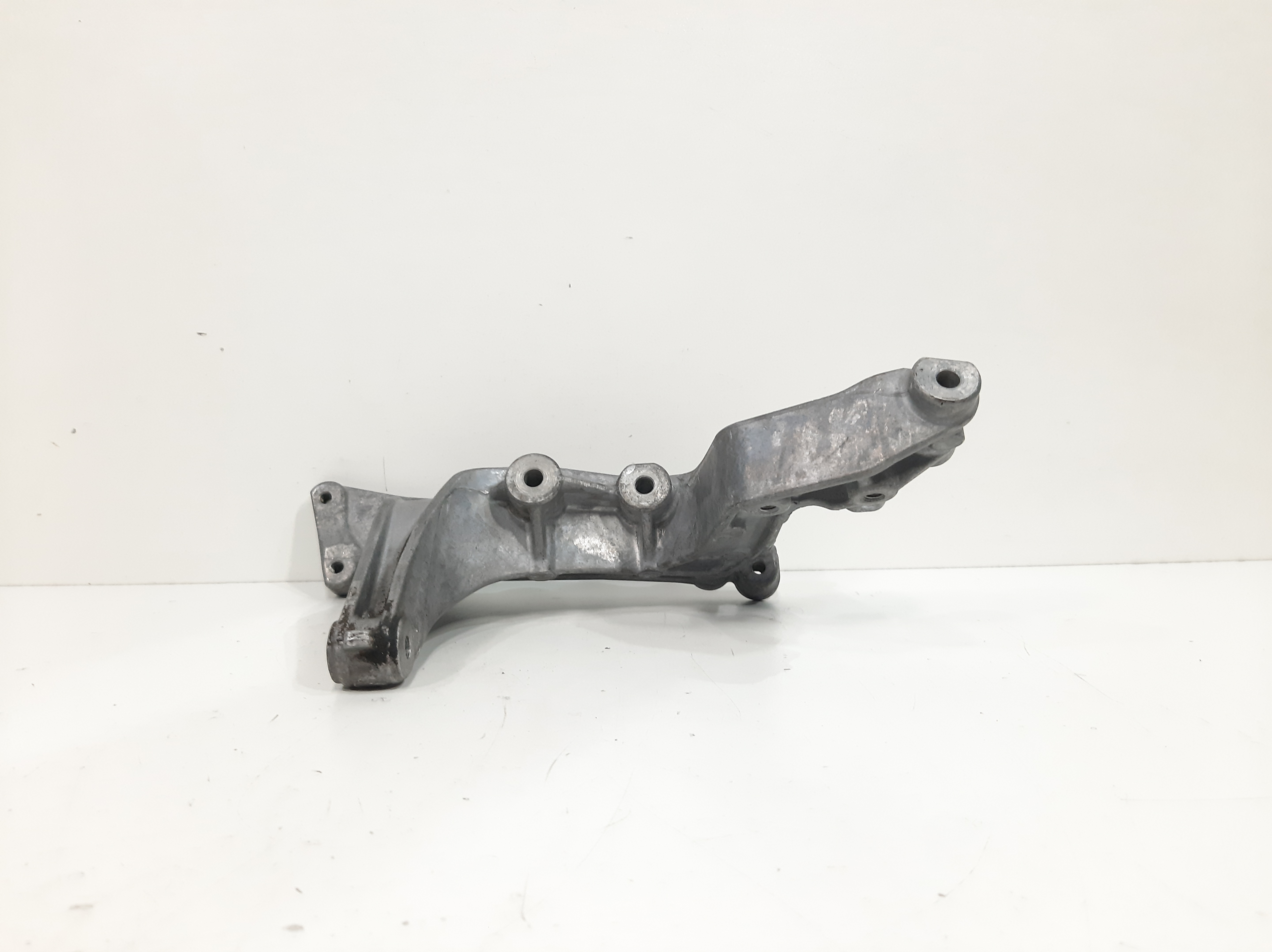 Suporte Turbina Mercedes Benz C180 W204 1.8 Cgi 2008 A 2014 5