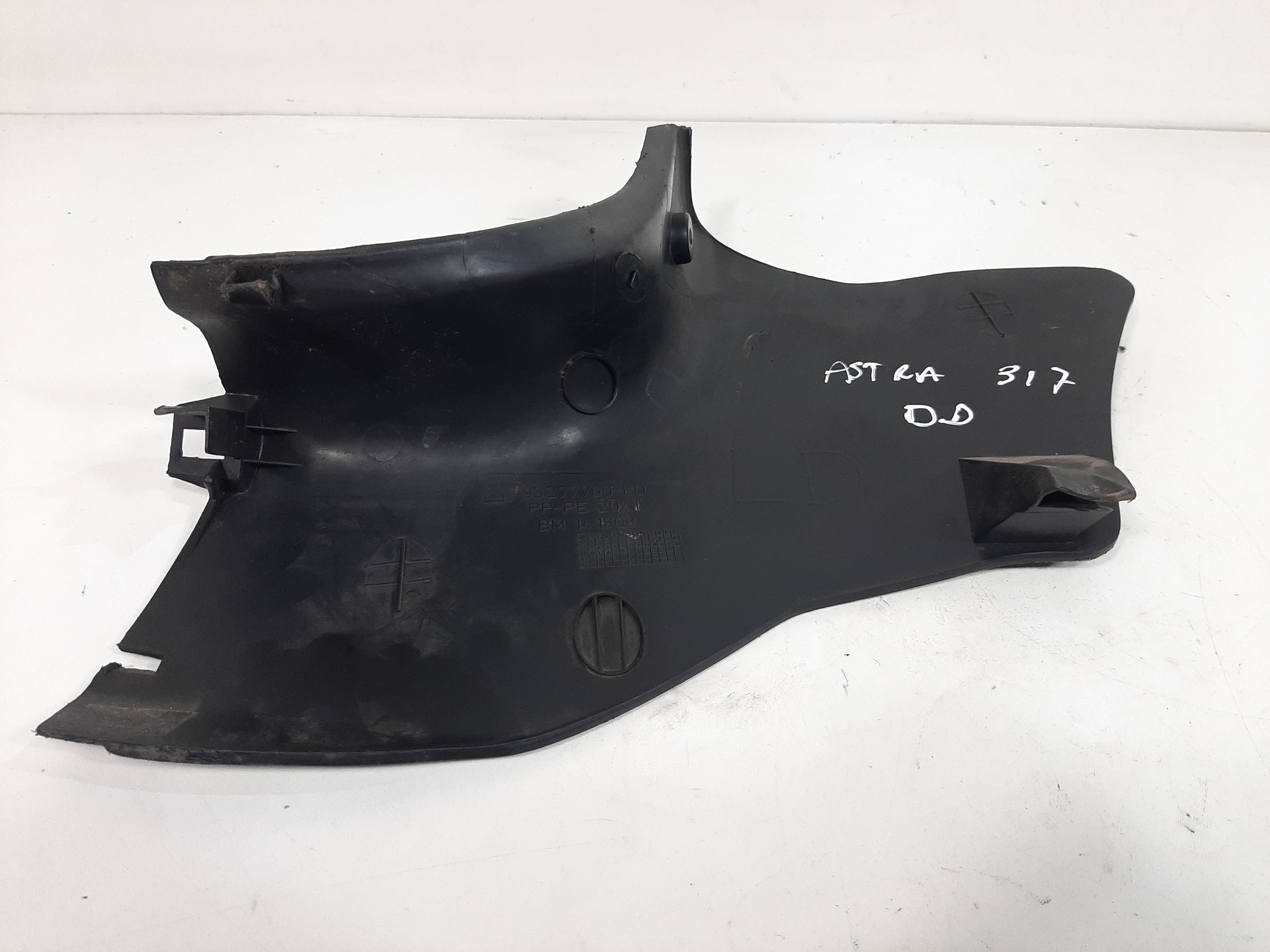 Moldura Inferior Coluna Direita Astra 1998 A 2012 93277760 6