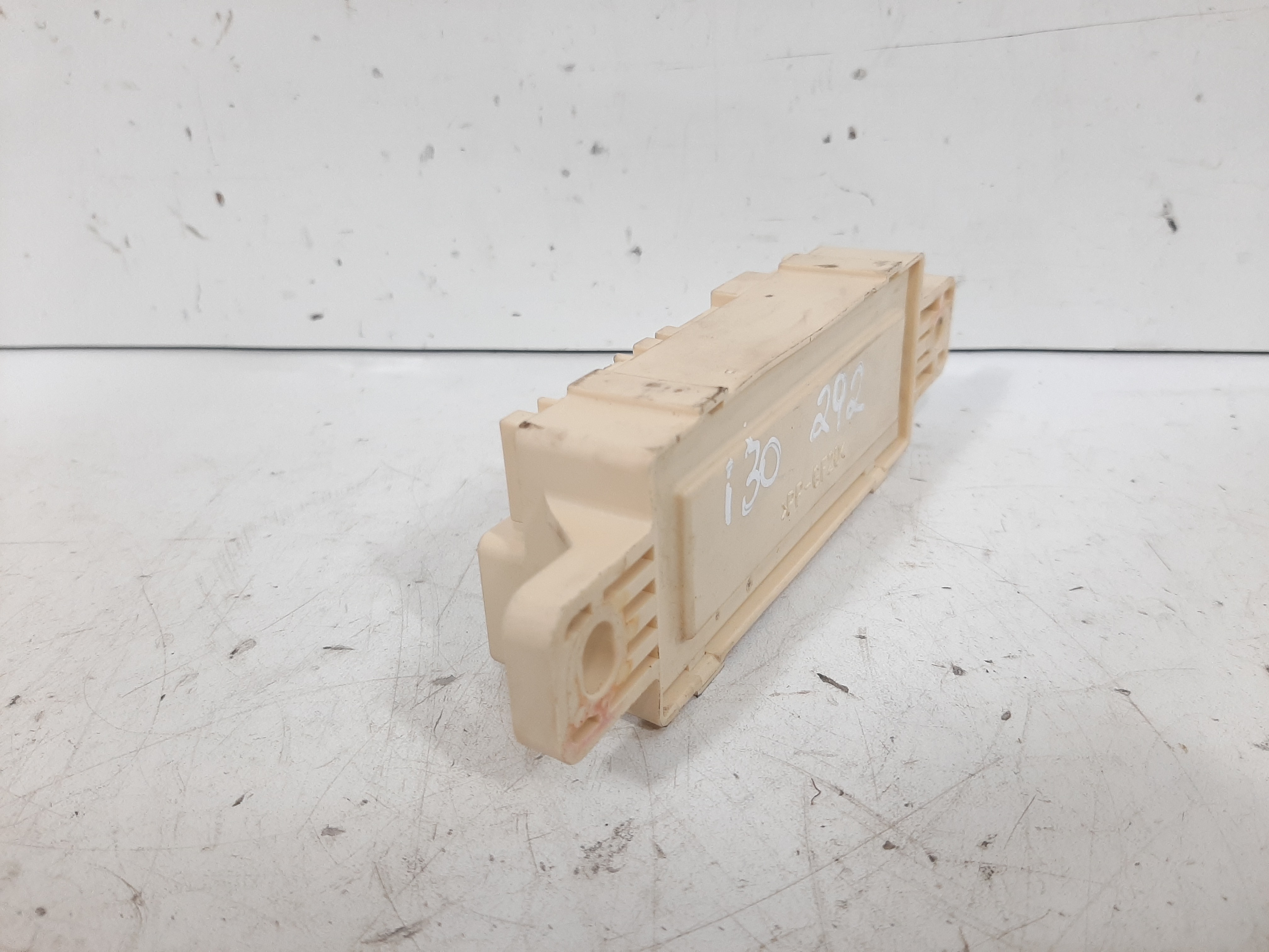 Modulo Central Trava Eletrica Hyundai I30 2009 2010 A 2012 2