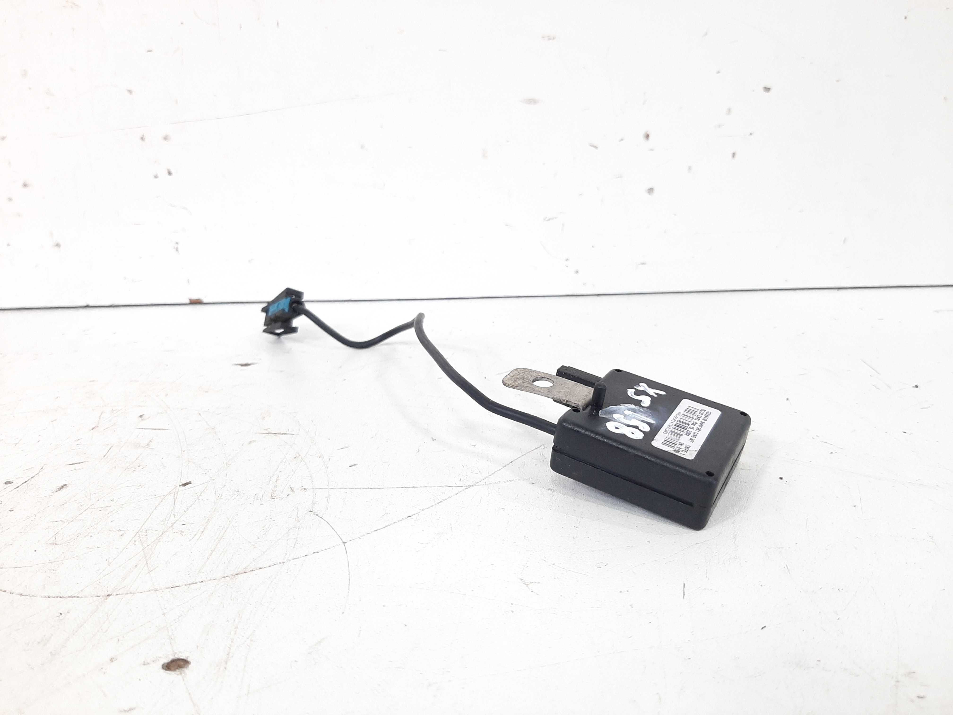 Antena Supressão Ruído Audio Bmw X5 2003 Á 2006 – 8380945