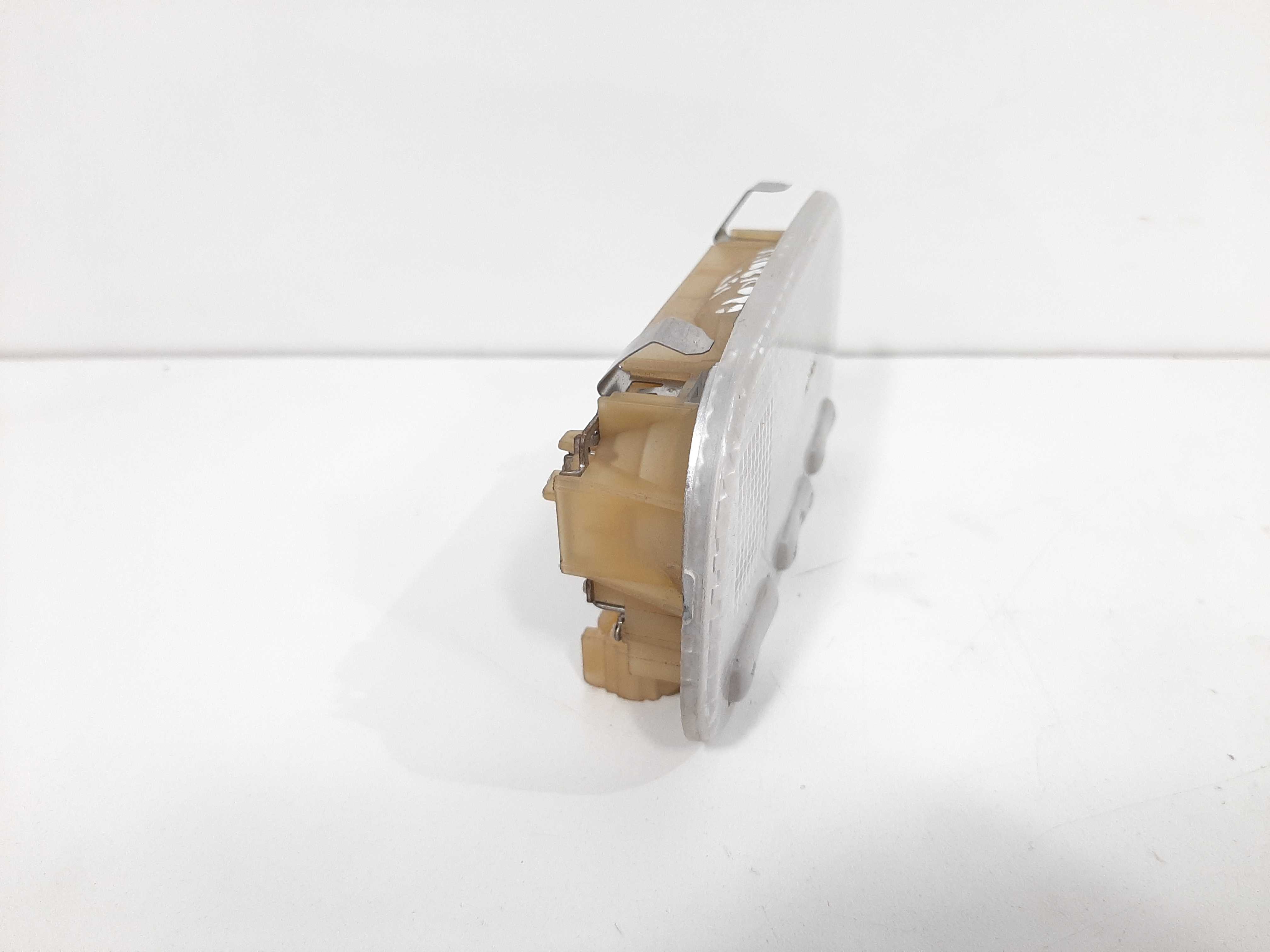 Luz Cortesia Teto Dianteira Aircross 2016 2017 2018 A 2020 1