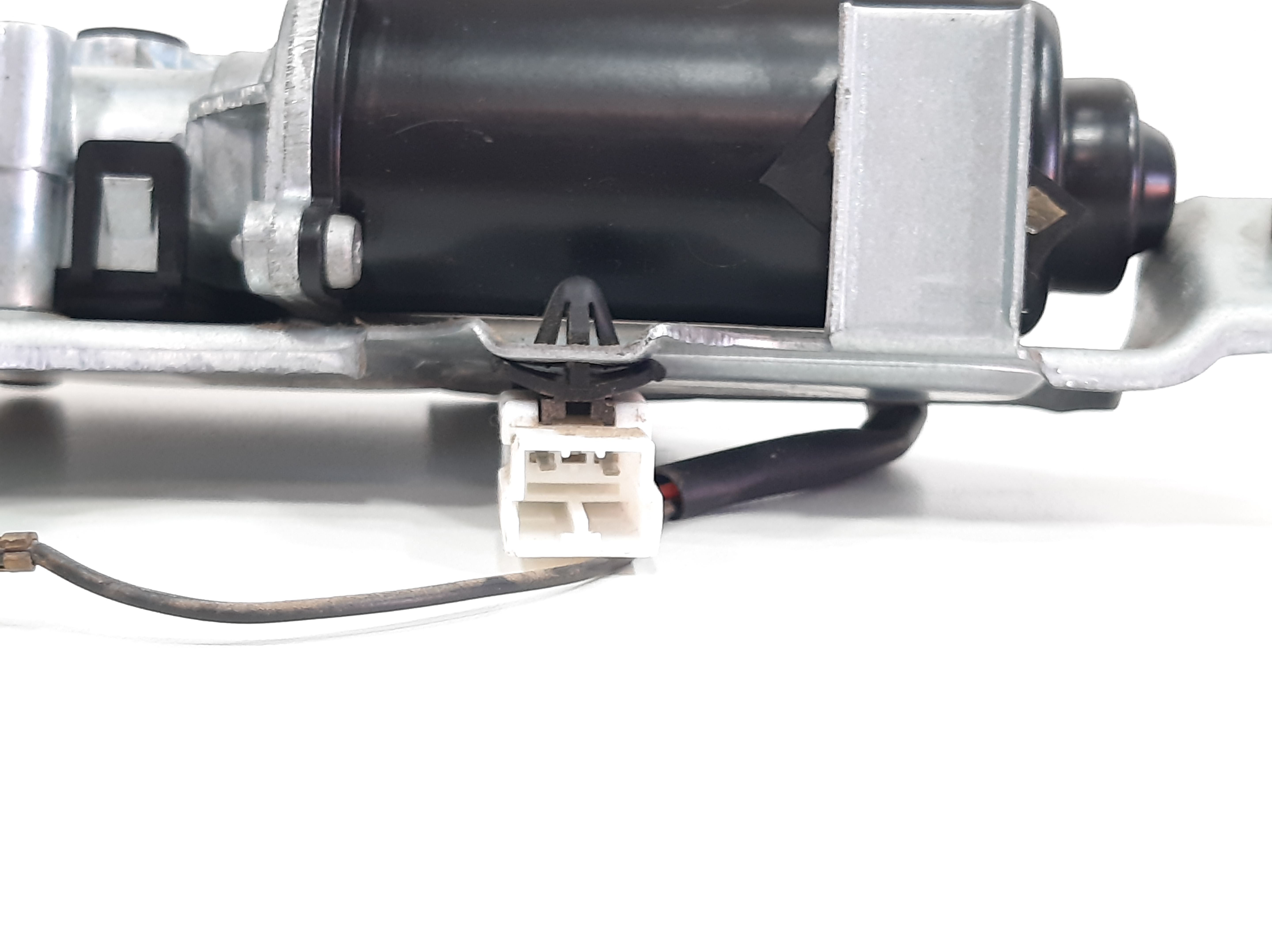 Motor Traseiro Limpador Vidro Chery Tiggo 2.0 2013 A 2015 1