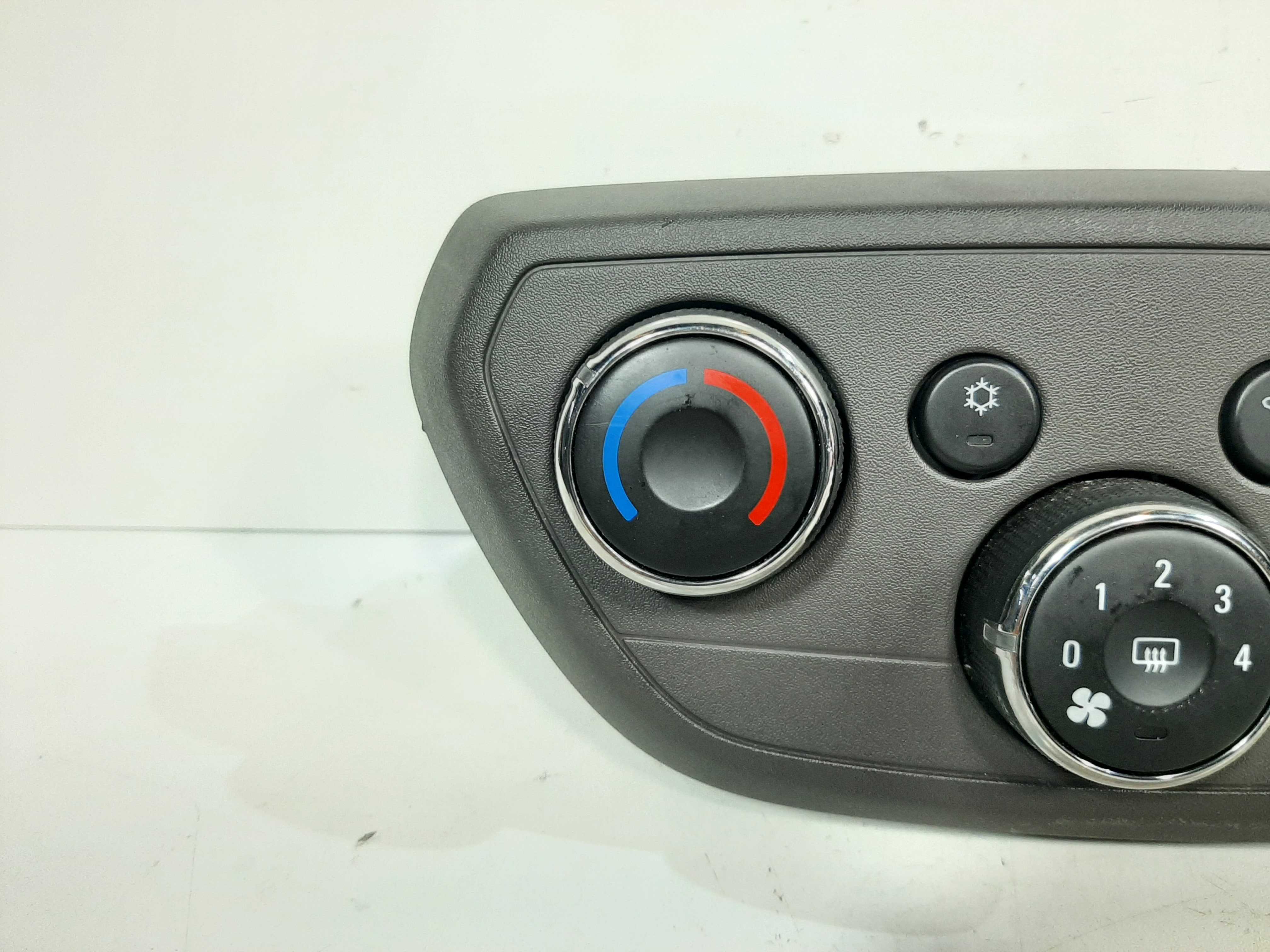 Comando Ar Condicionado Gm Spin 2012 2013 2014 2015 A 2017 5