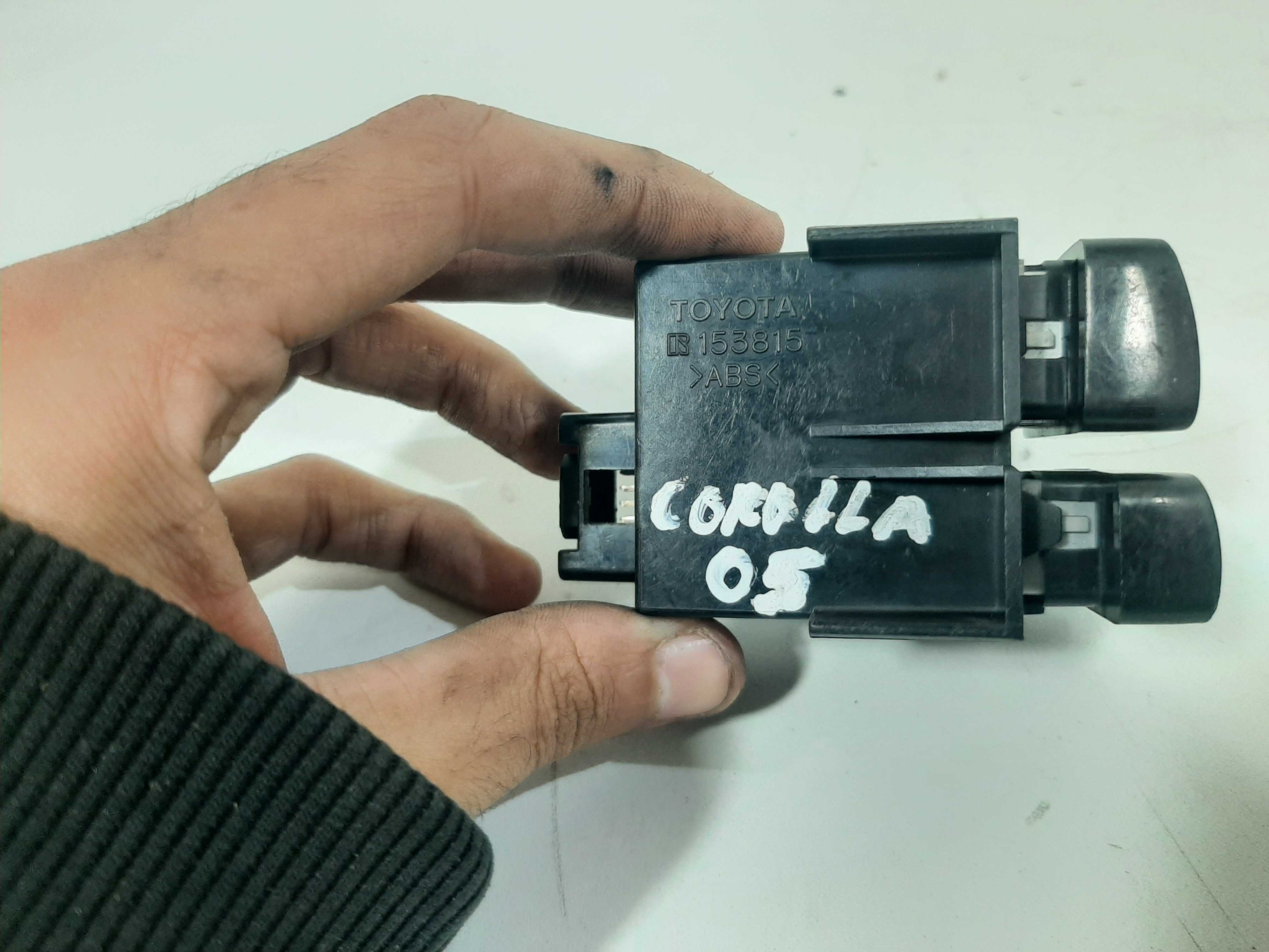 Botão Pisca Alerta Toyota Corolla 2004 2005 2006 2007 2008 3