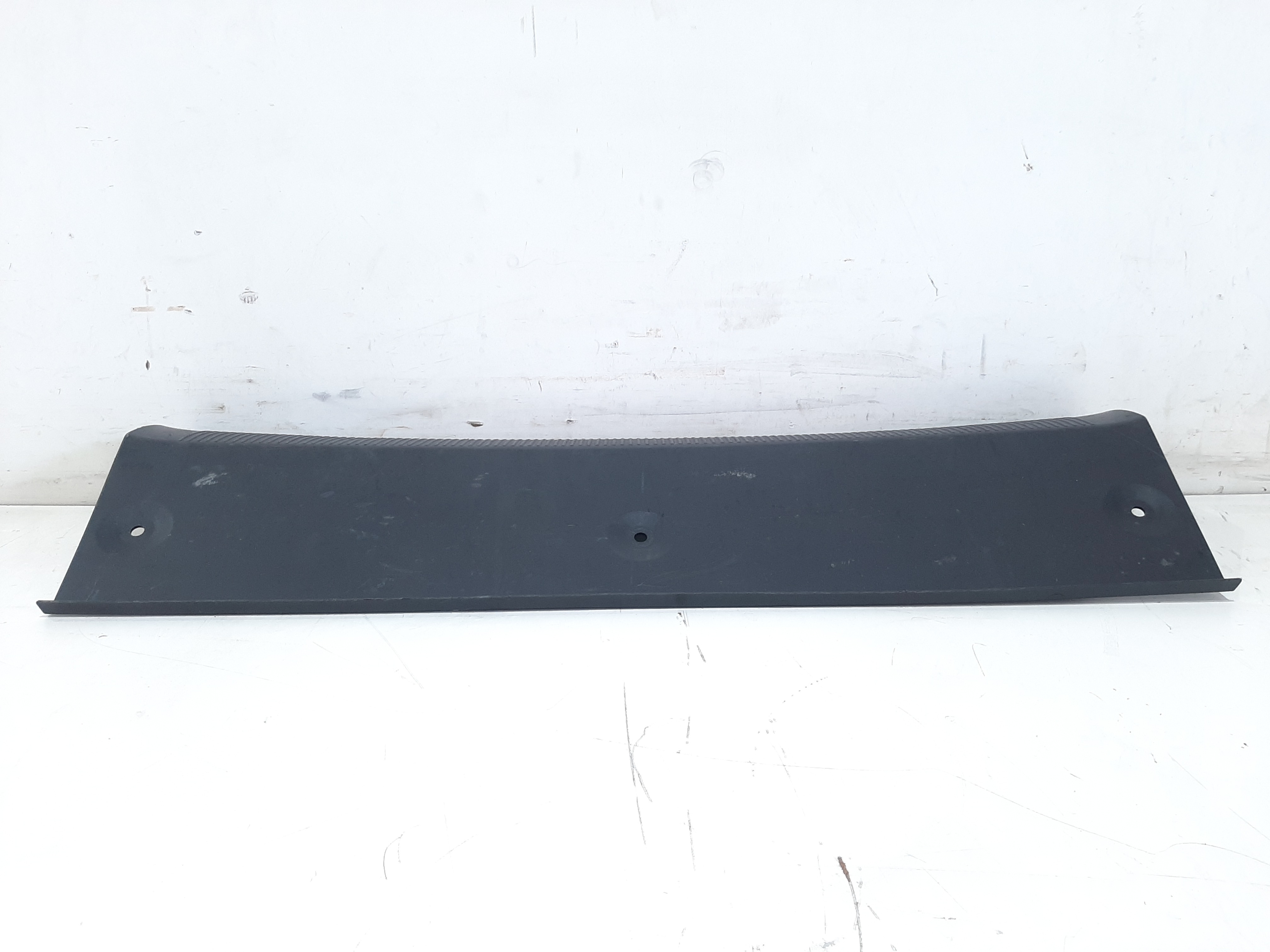 Soleira Traseira Porta Malas Citroen C4 Pallas 2008 A 2012 3