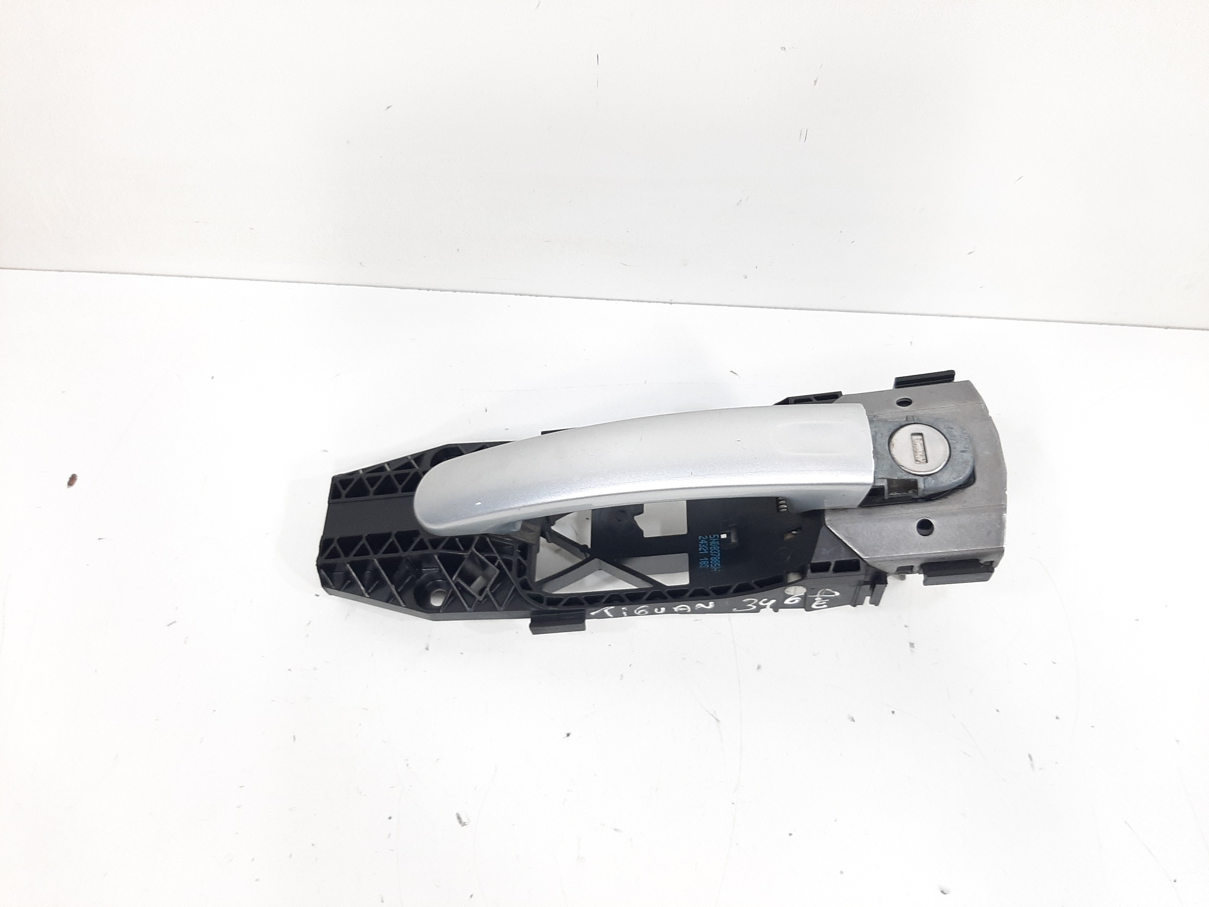 Maçaneta Externa Dianteira Esquerda Vw Tiguan 2012 A 2017 5