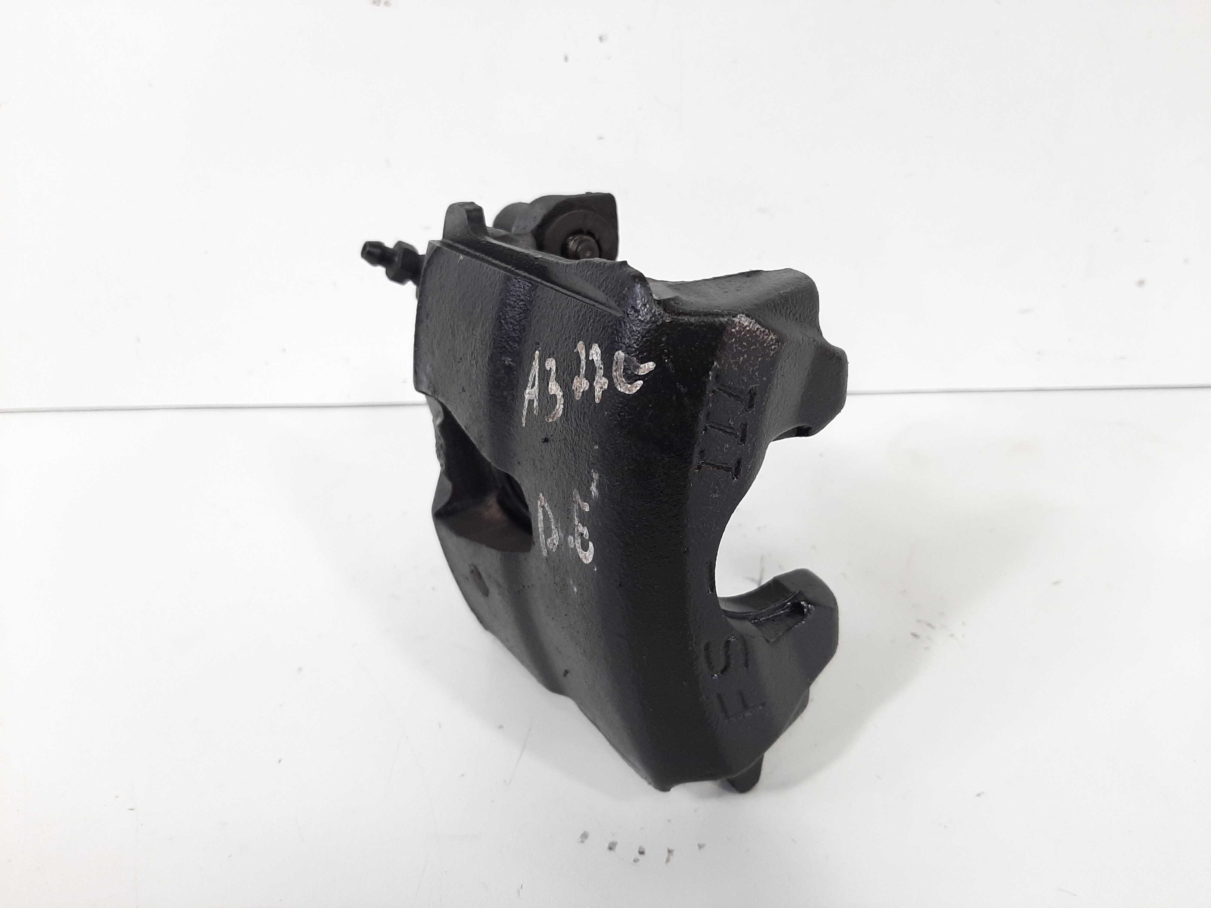 Pinça Dianteira Esquerda Audi A3 1.8 1997 1998 A 2003 2