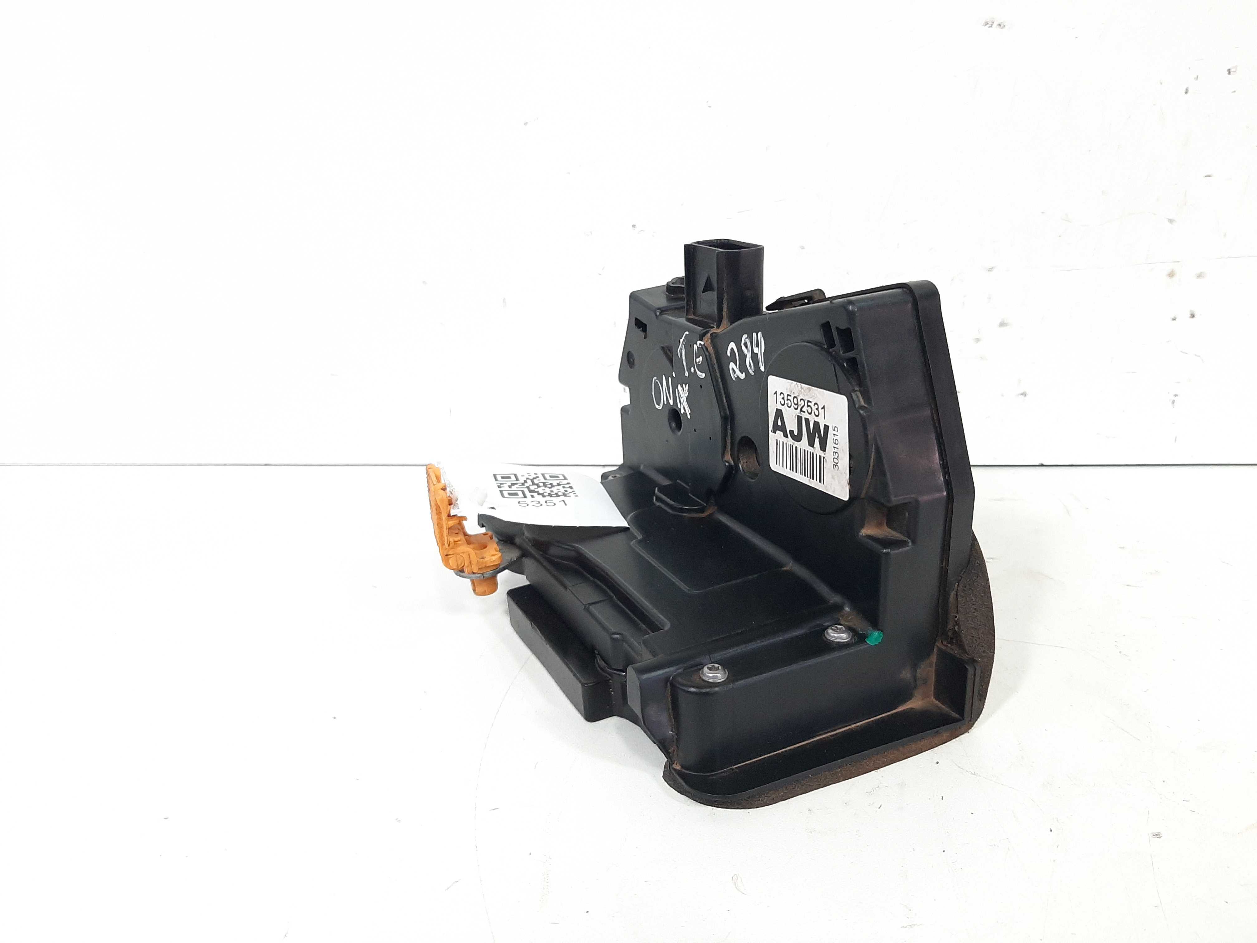 Fechadura Porta Traseira Esquerda Gm Onix 2013 2014 A 2019 3