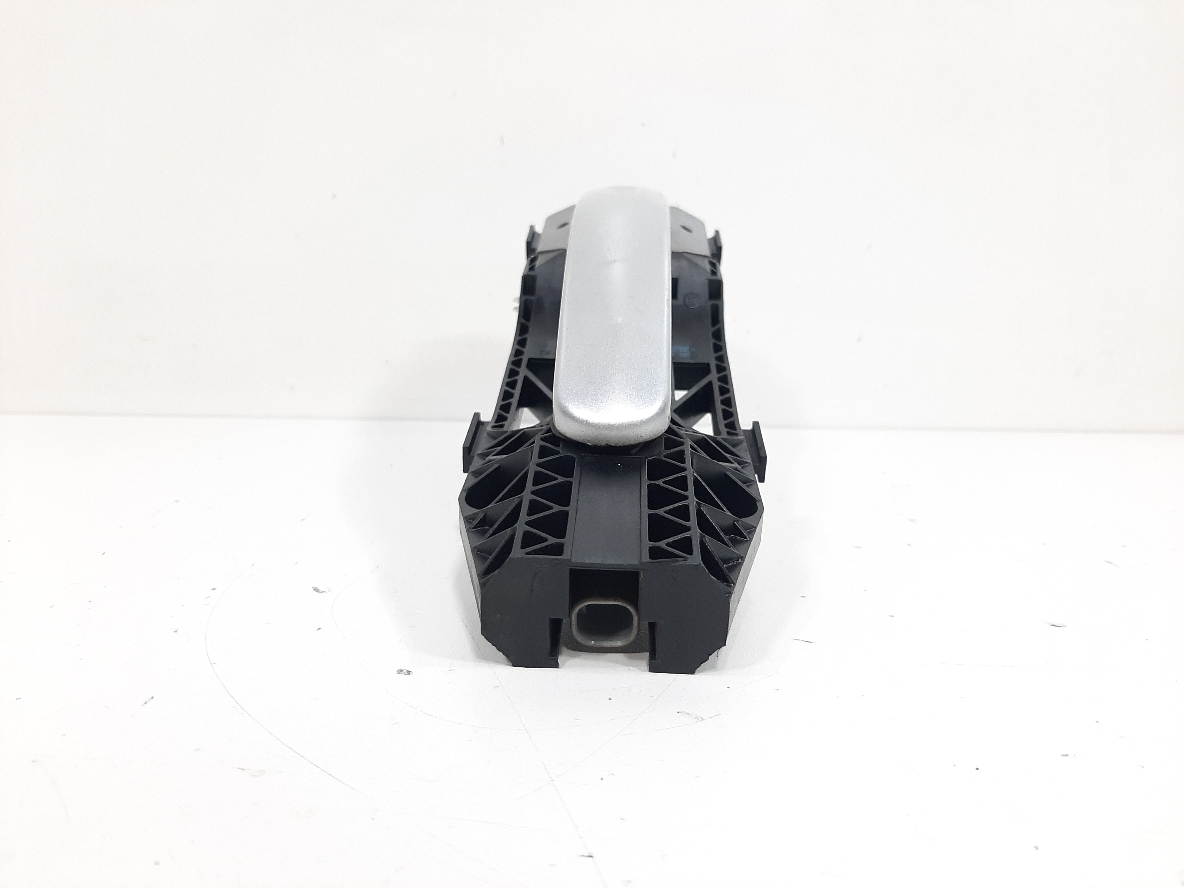 Maçaneta Externa Dianteira Esquerda Vw Tiguan 2012 A 2017 2