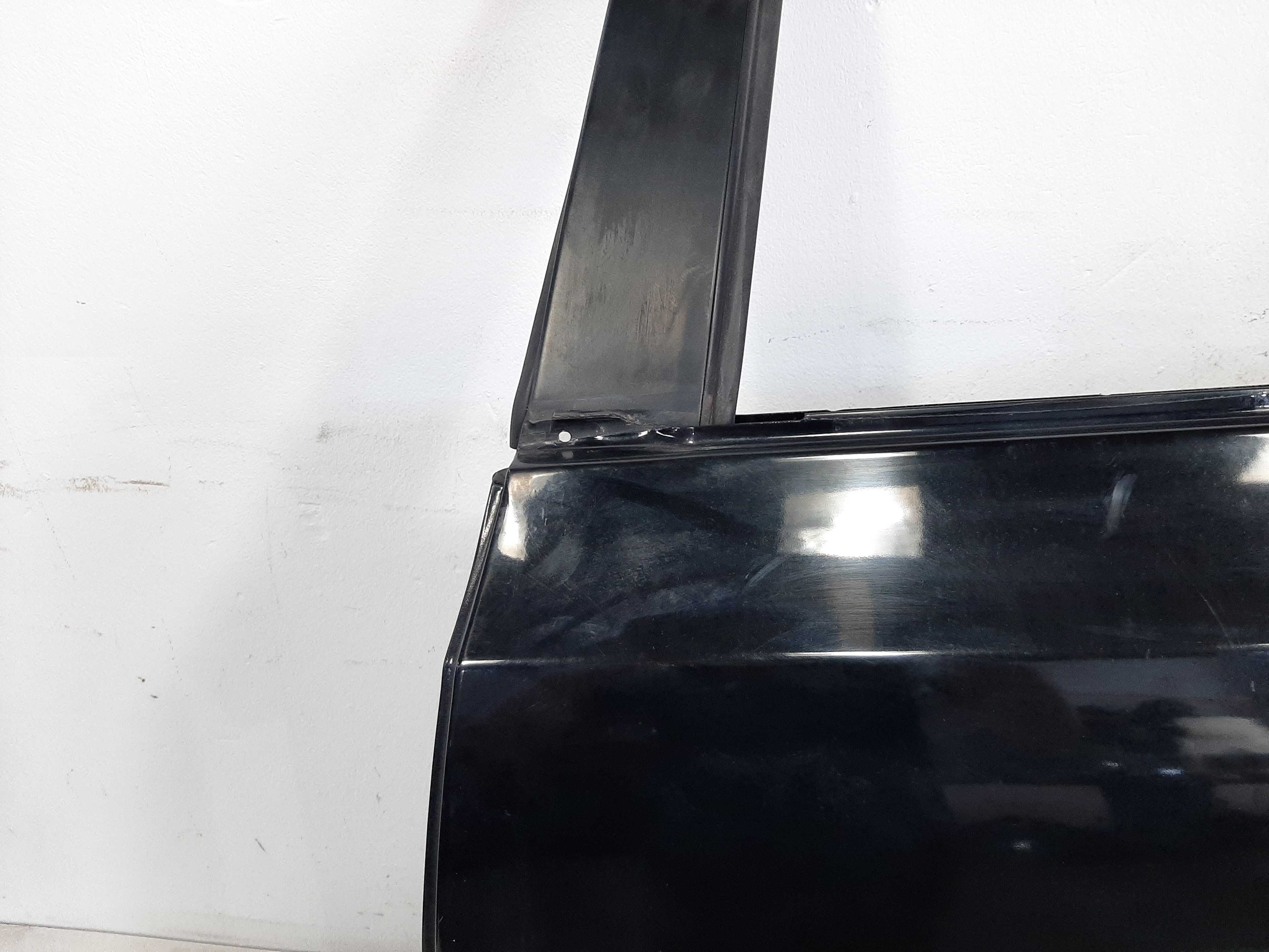 Porta Traseira Esquerda Hyundai I30 2009 A 2012 C/detalhes 3