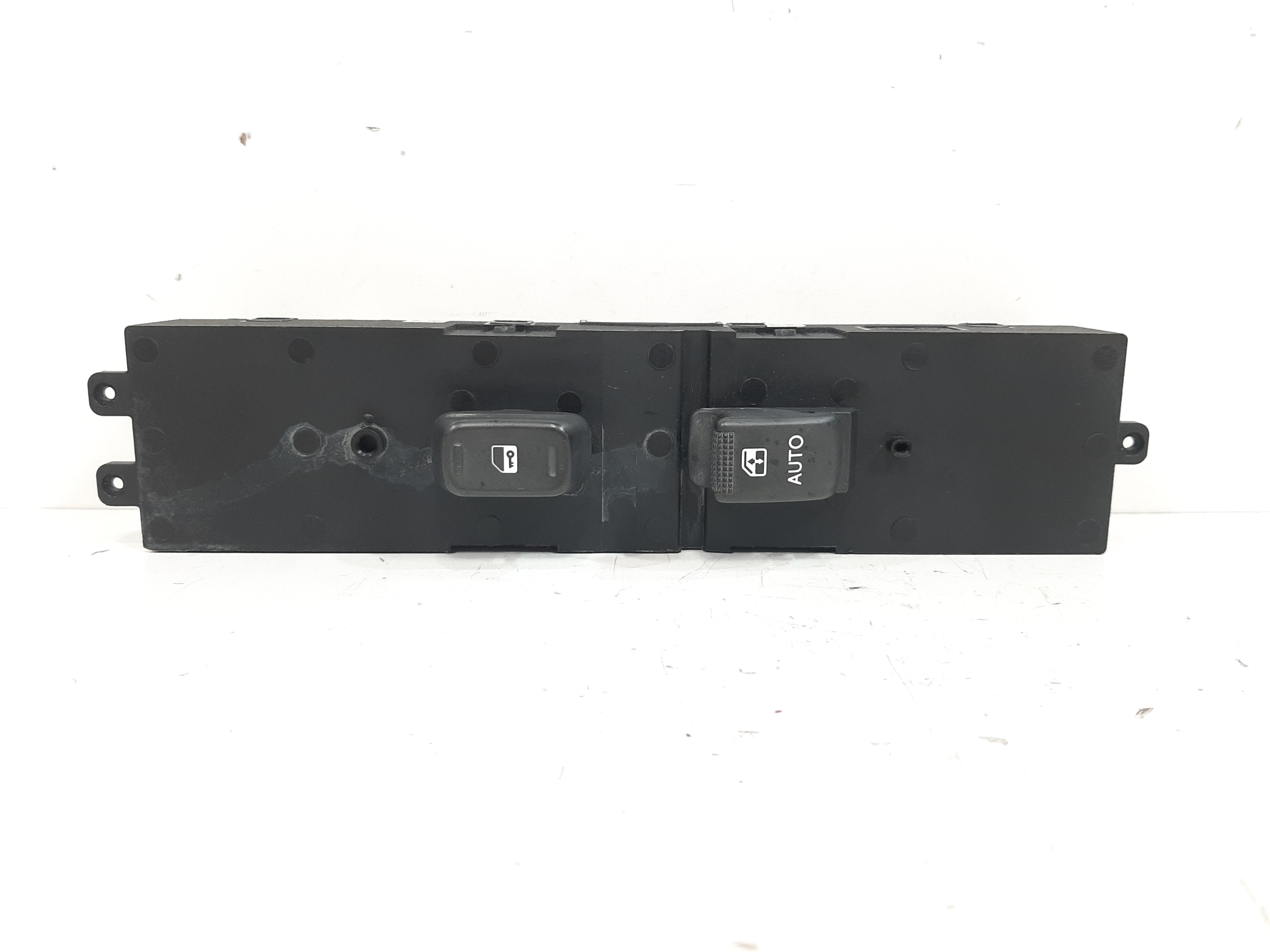 Botão Vidro Dianteiro Direito Hyundai Azera 3.3 2007 A 2011 4