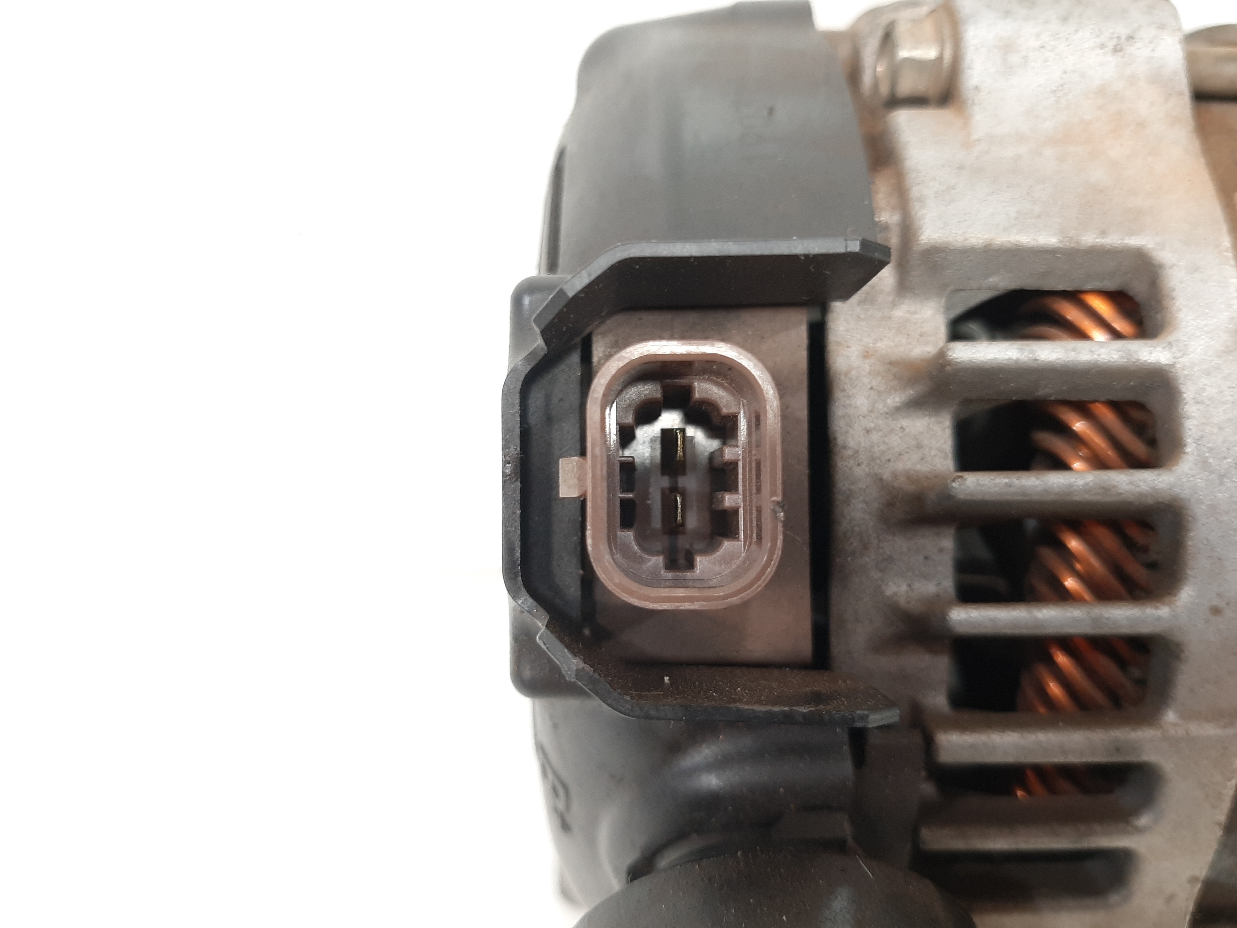 Alternador Gm Cruze Tracker 1.4 Turbo 2017 A 2023 1042113720 8