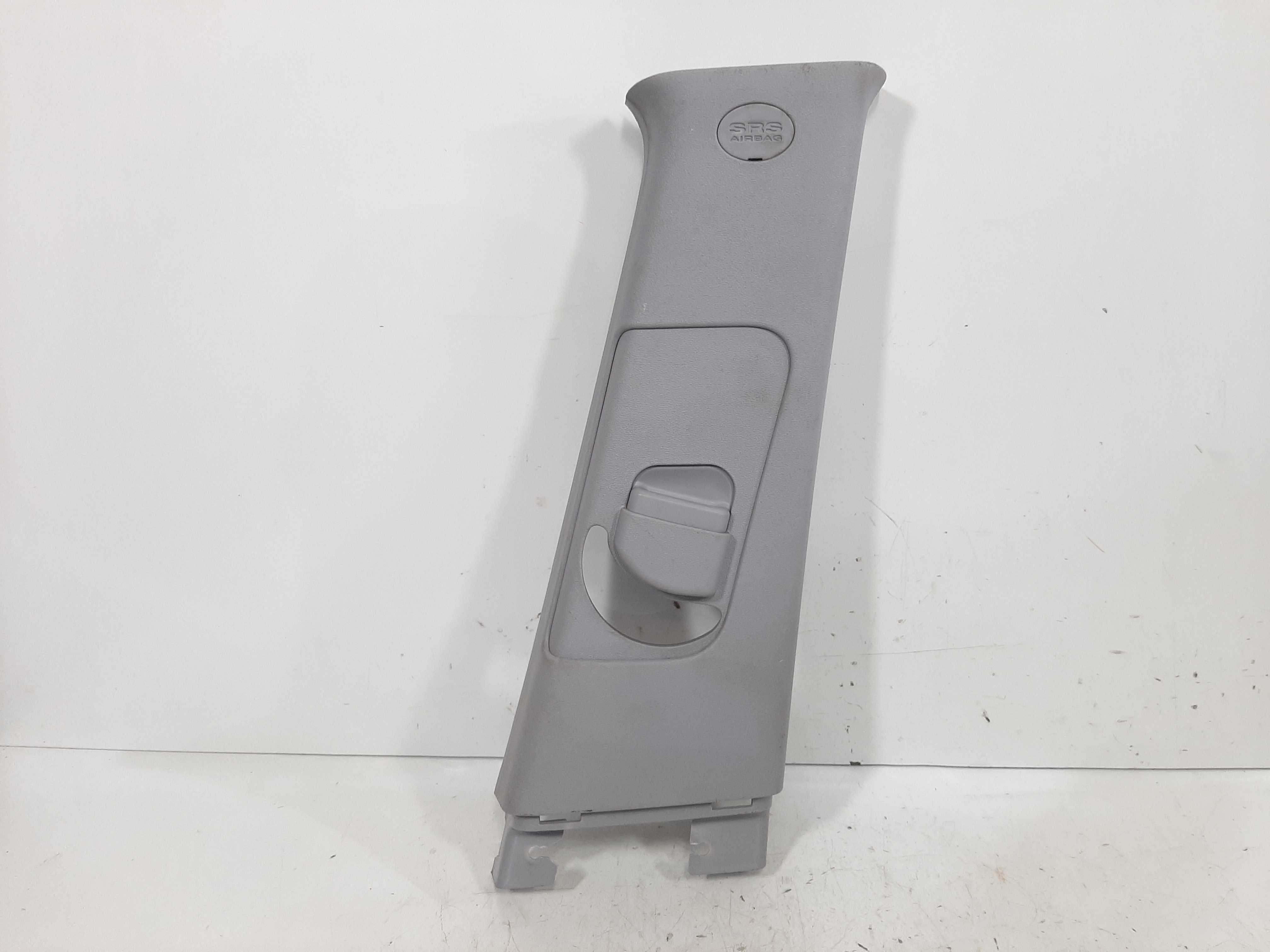Acabamento Coluna Dianteiro Direito Hyundai I30 2009 A 2012 1