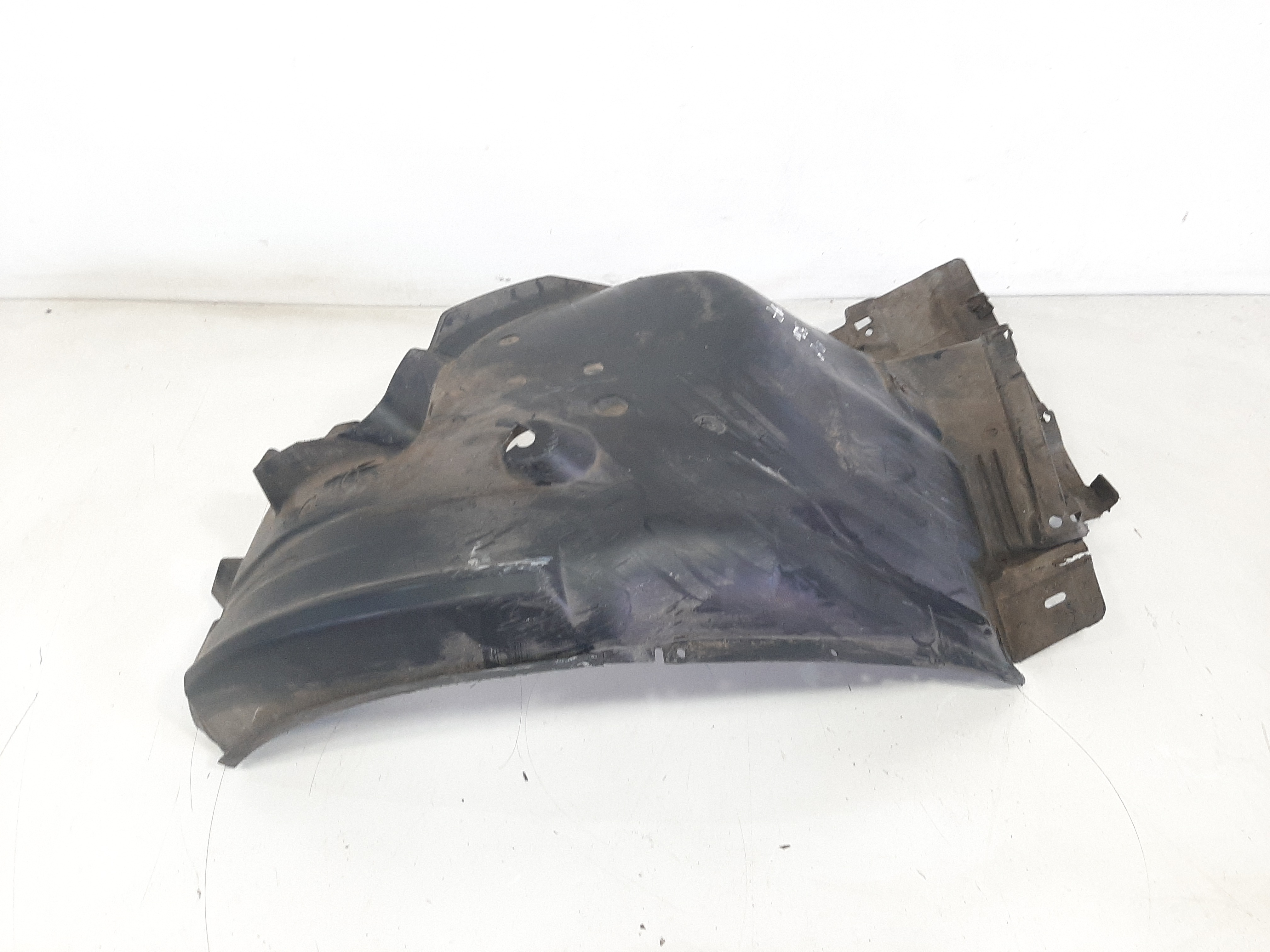 Parabarro Dianteiro Esquerdo Bmw 320i 2008 2009 2010 2012 2