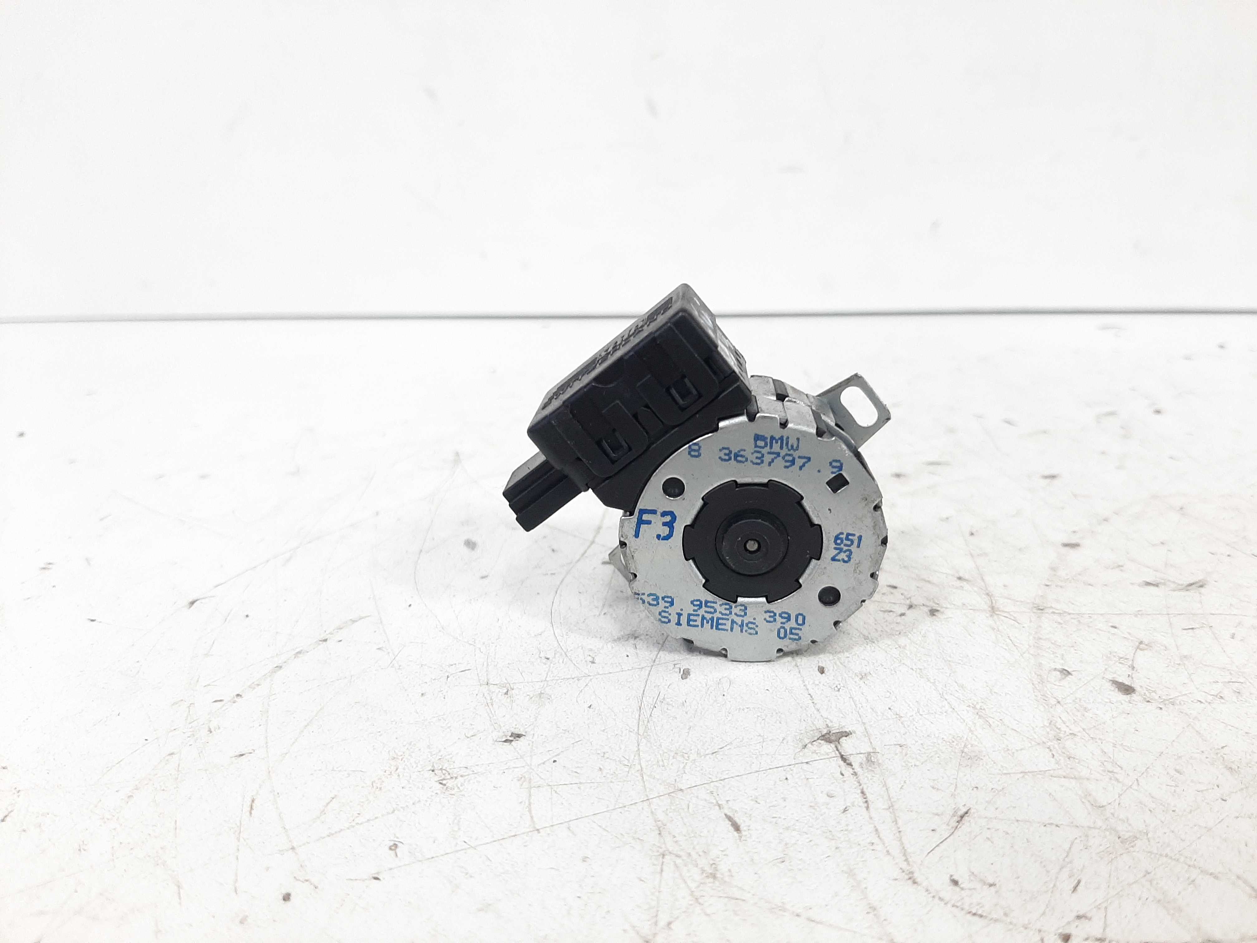 Atuador Caixa De Ar Bmw 528i 540i E39 Cod: 83637989 4