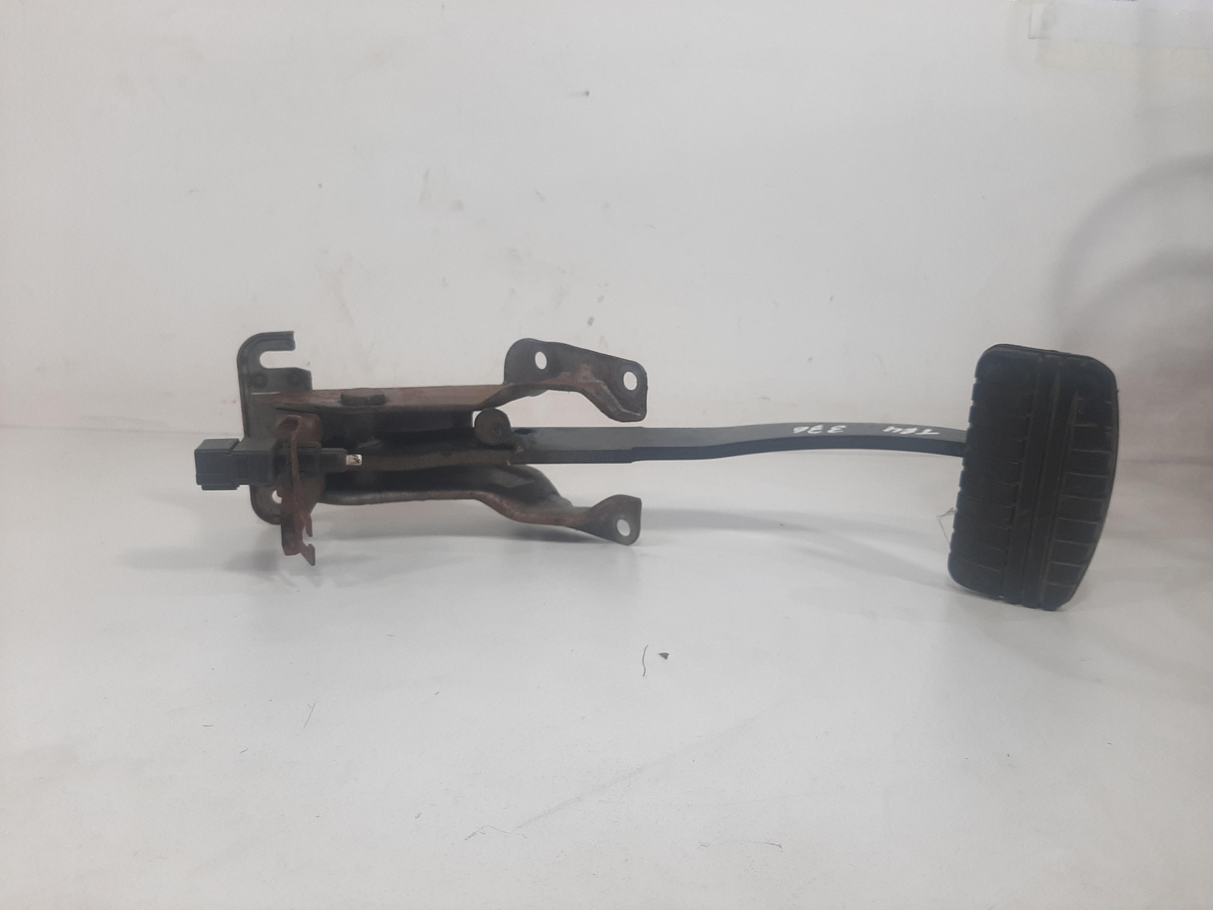 Pedal Freio Pajero Tr4 2.0 Automática 2003 2004 2005 2007